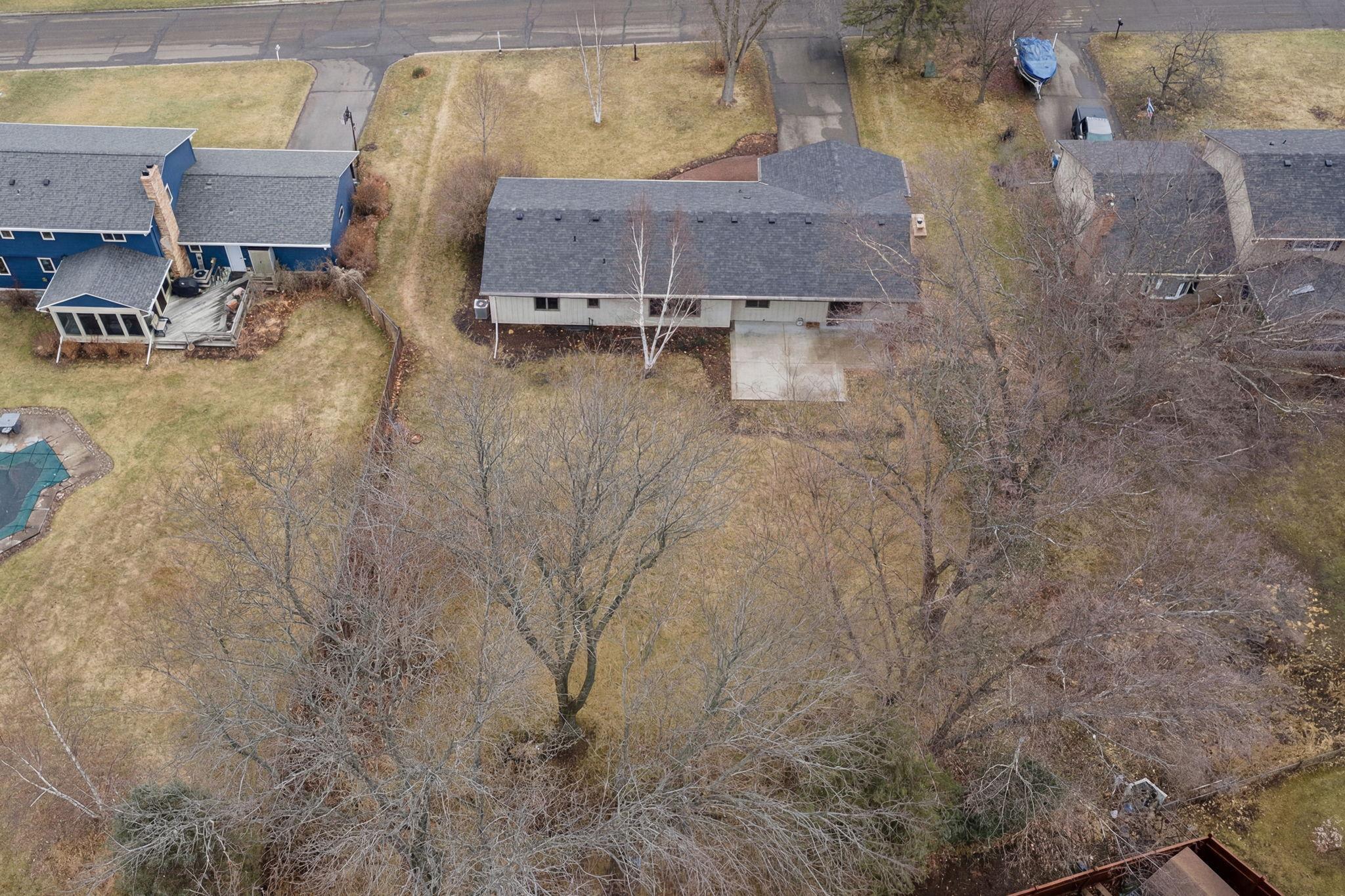 2525 Troy Lane N