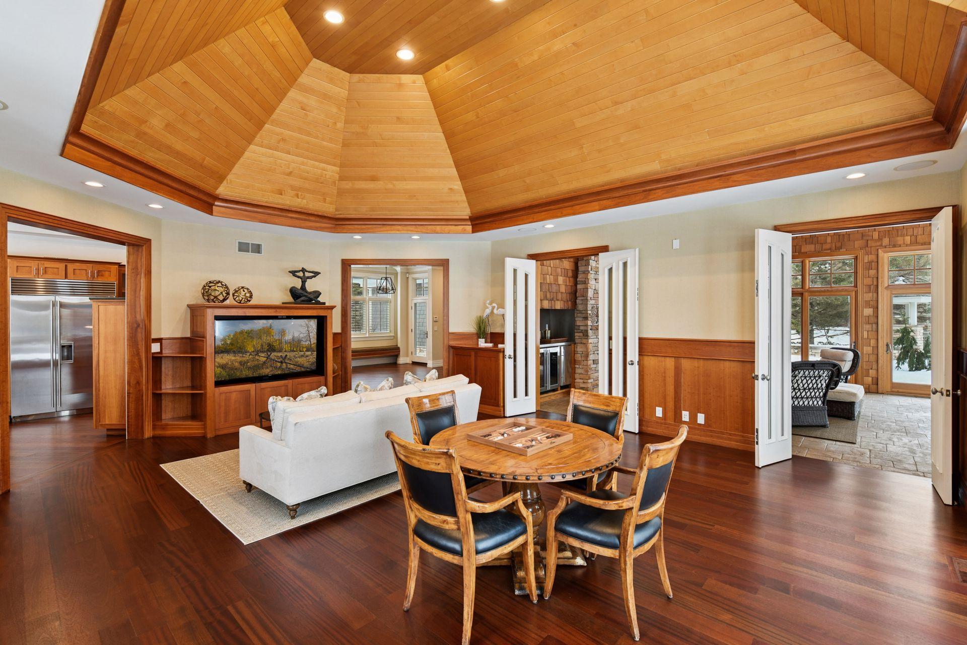 2845 Little Orchard Way