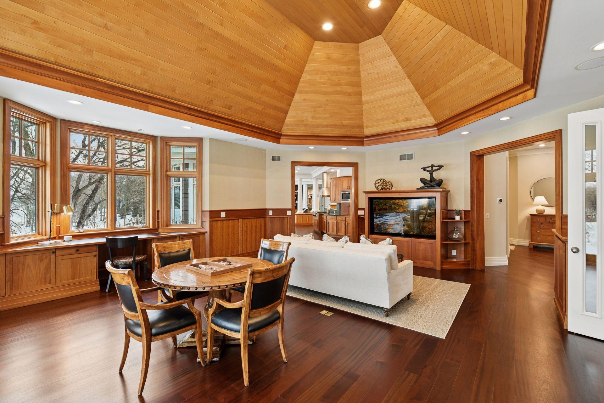 2845 Little Orchard Way