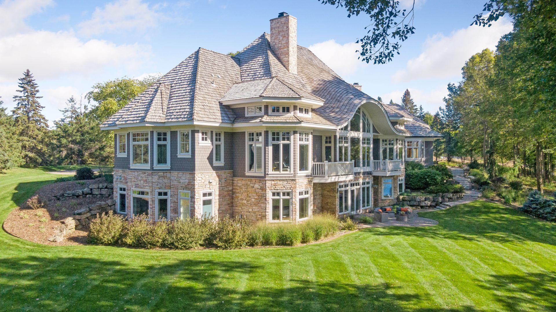 2845 Little Orchard Way