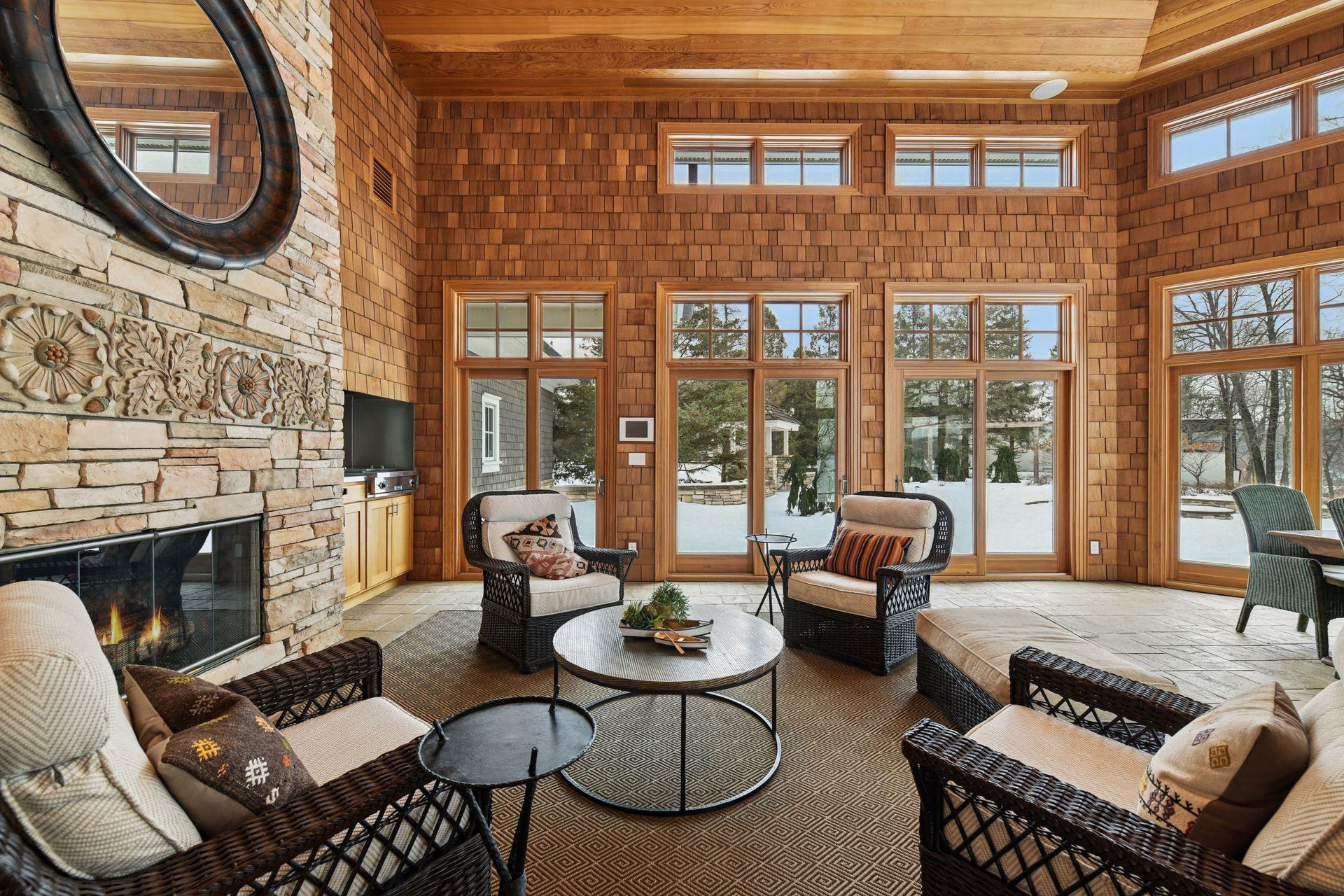 2845 Little Orchard Way