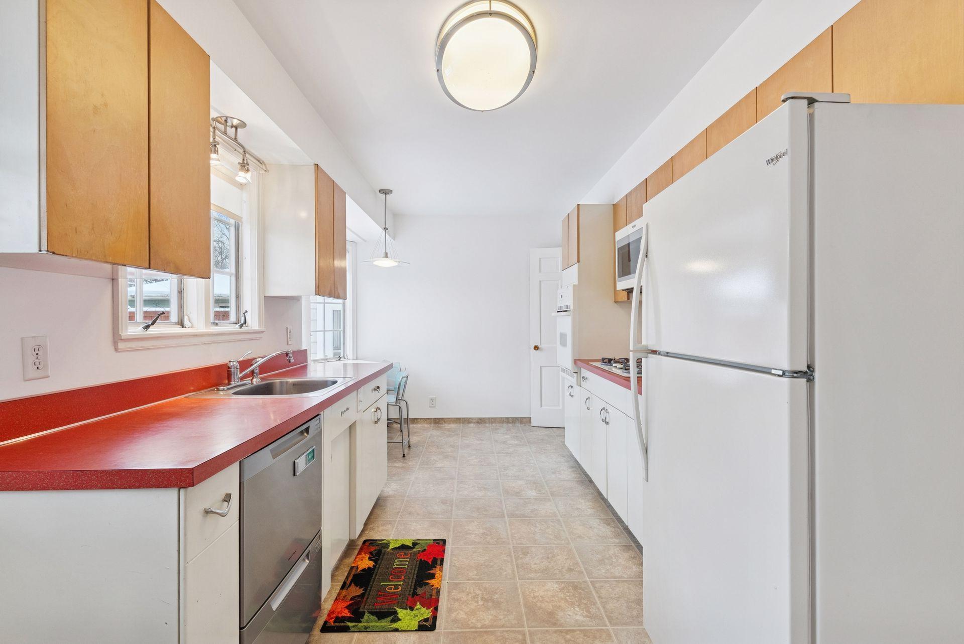 4012 Linden Hills Boulevard