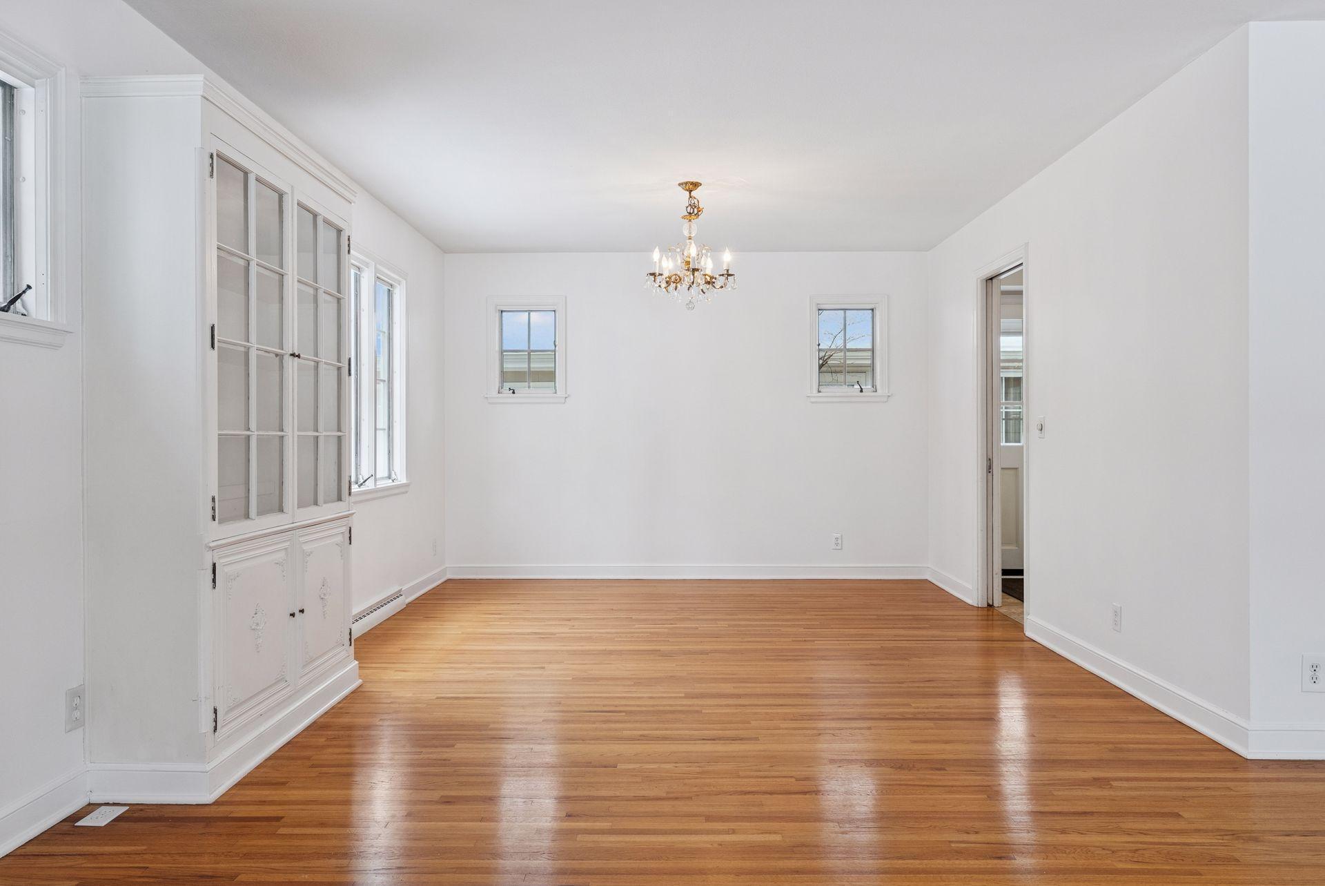 4012 Linden Hills Boulevard