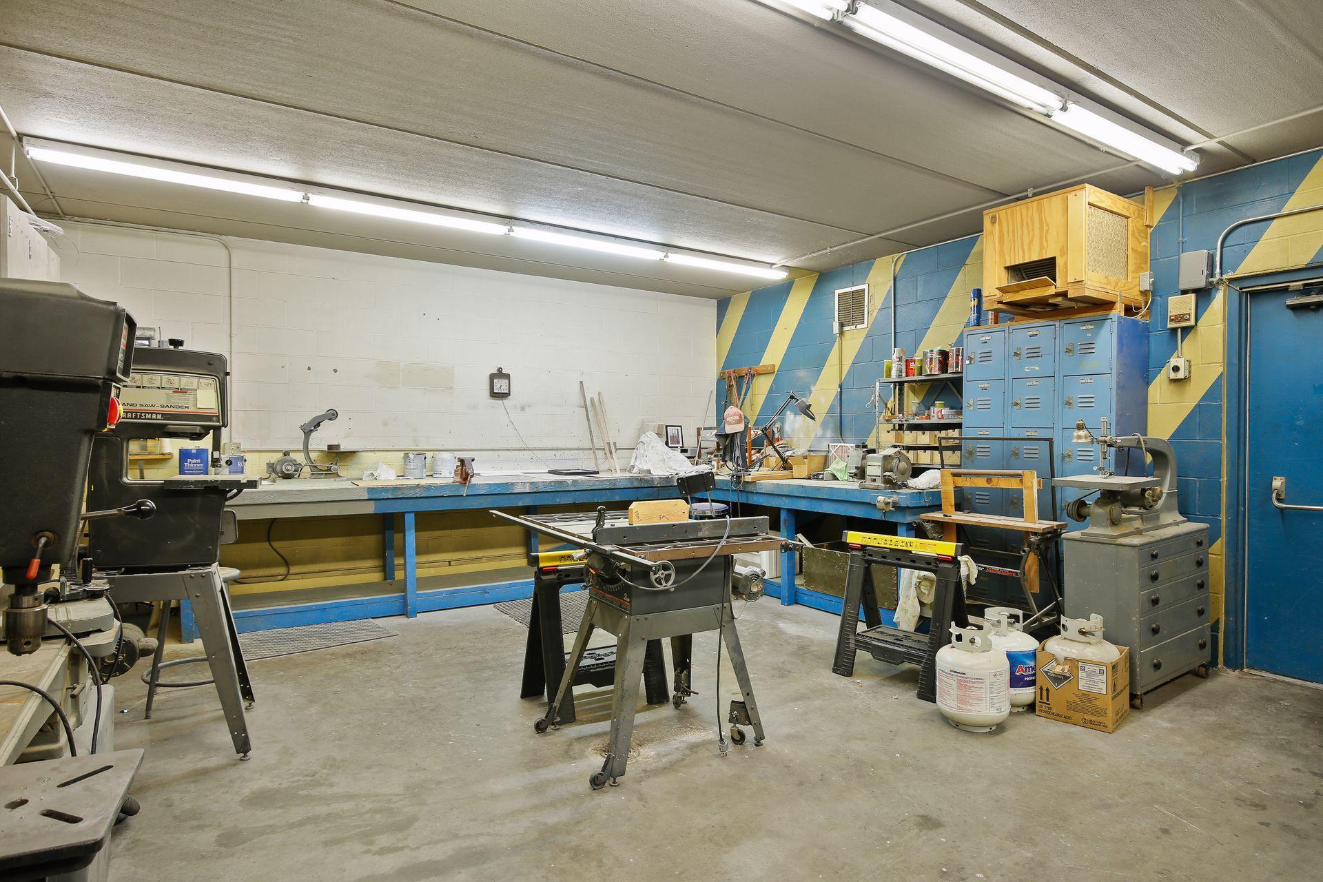 4710 58th Avenue N Unit: 201