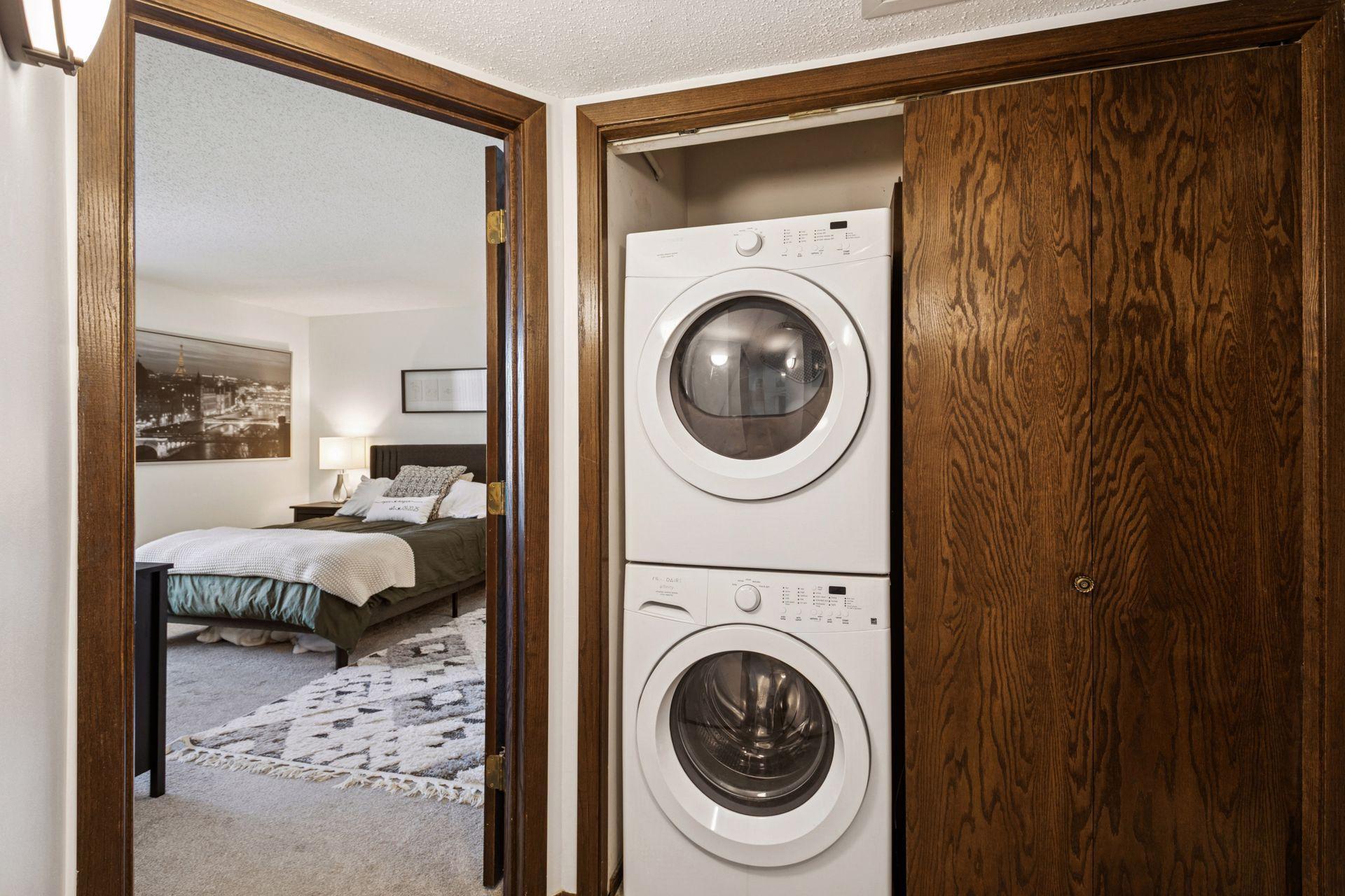 4710 58th Avenue N Unit: 201