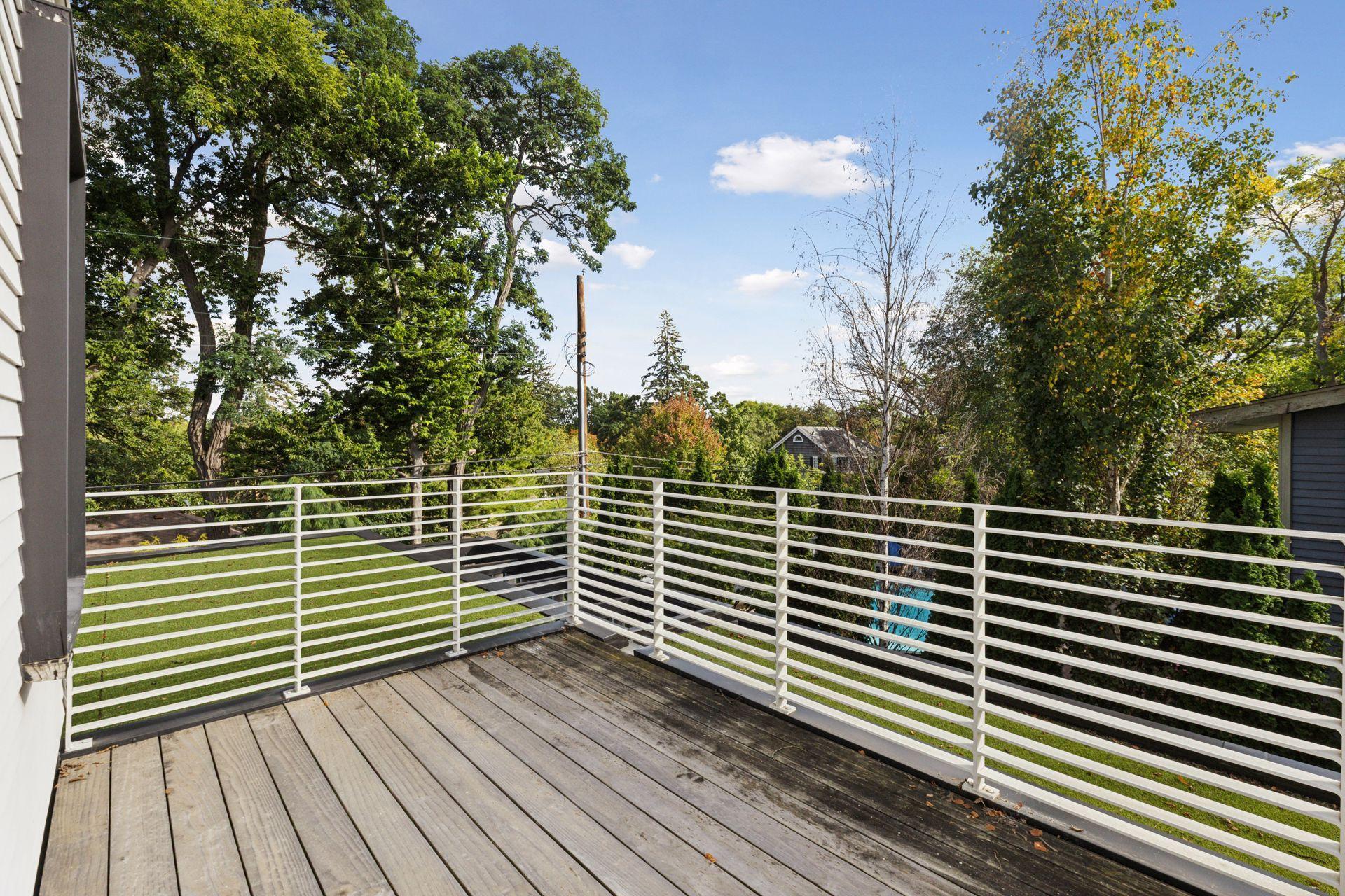 4043 Abbott Avenue S