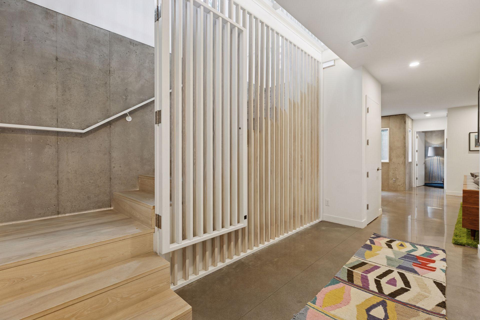 4043 Abbott Avenue S