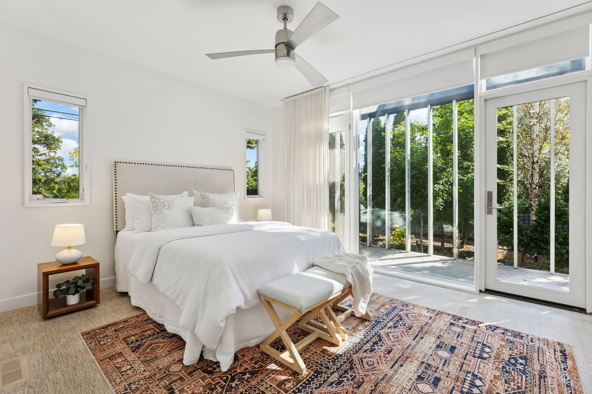 4043 Abbott Avenue S