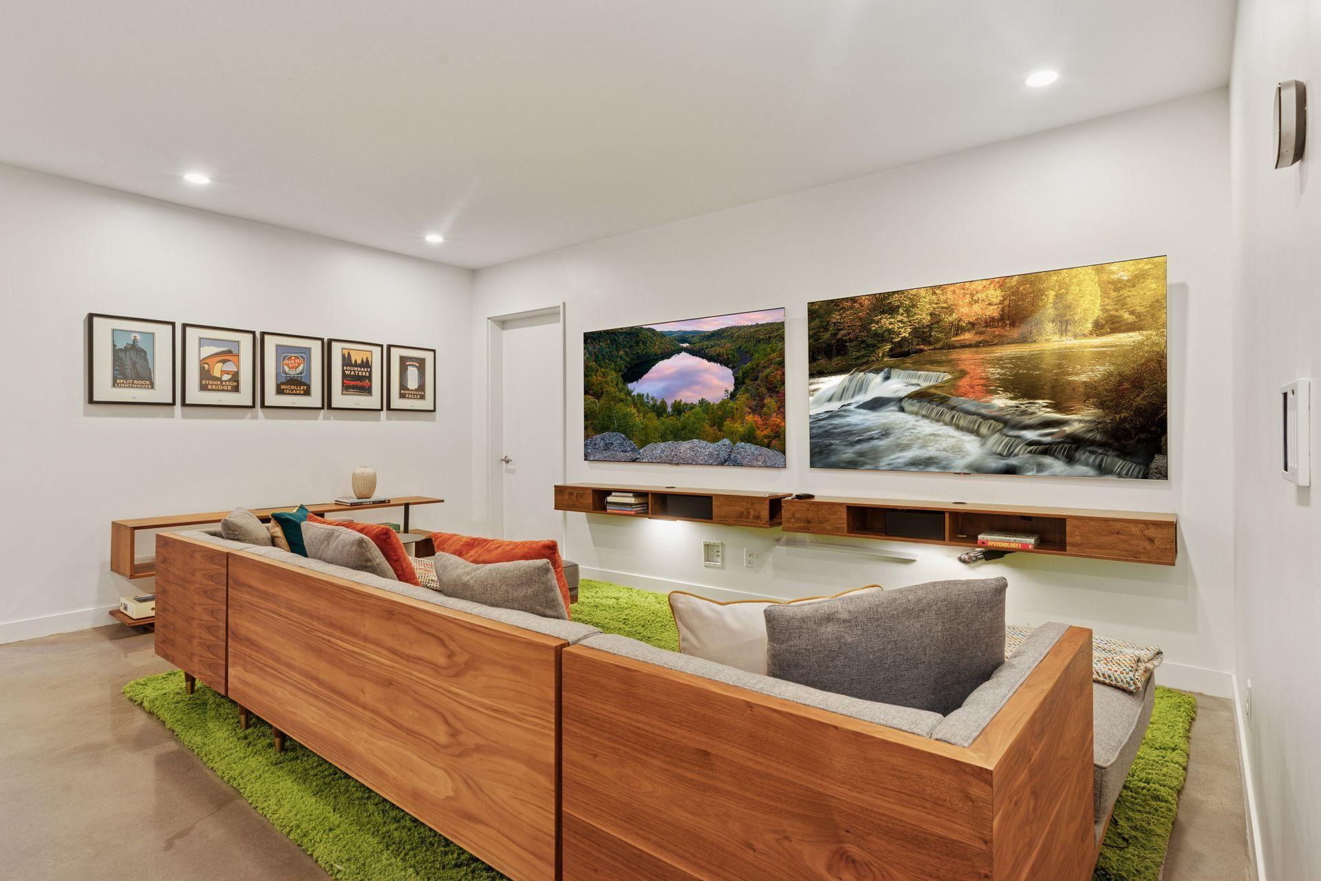 4043 Abbott Avenue S