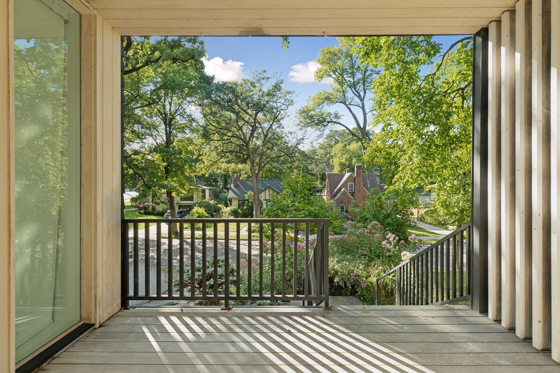 4043 Abbott Avenue S