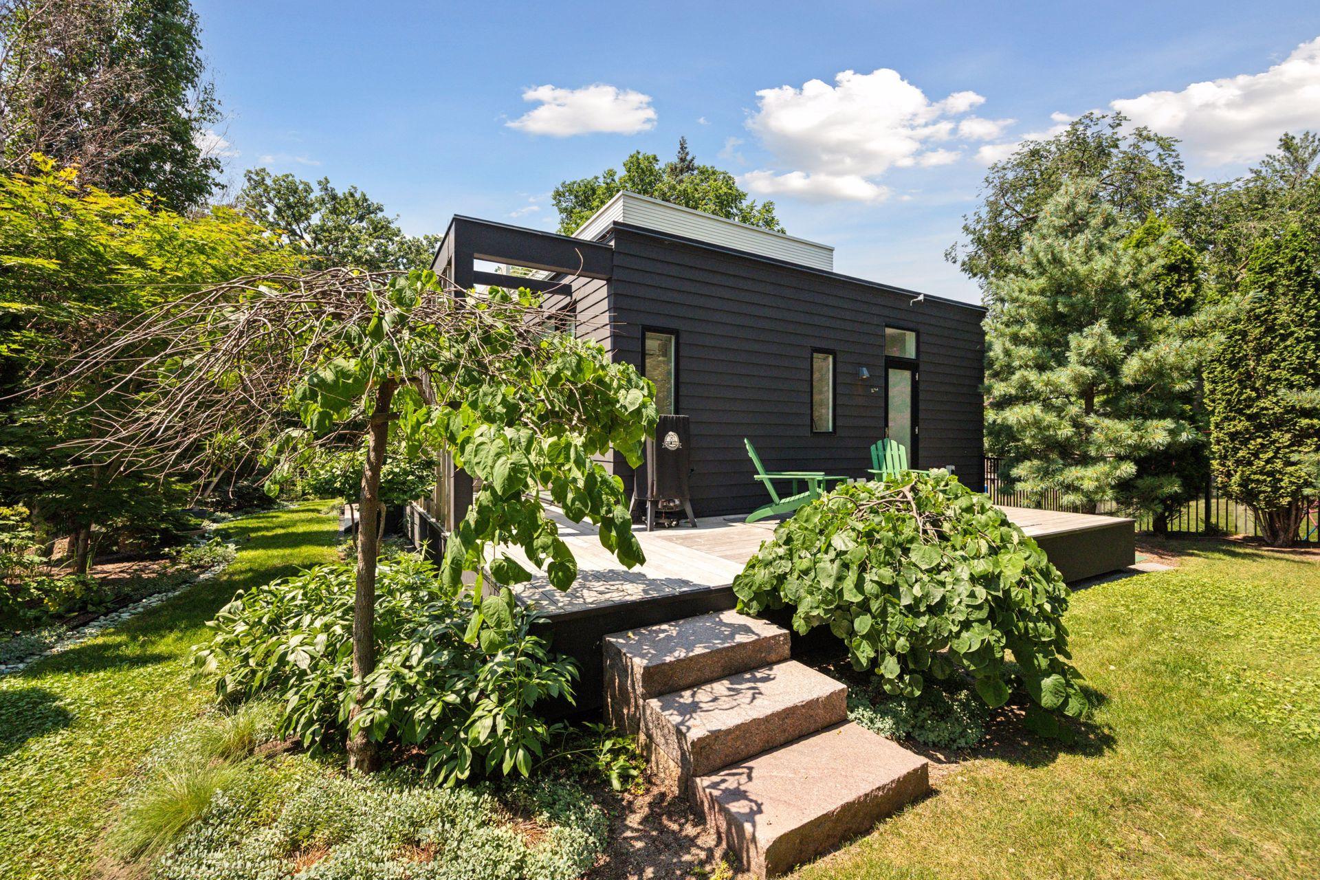 4043 Abbott Avenue S