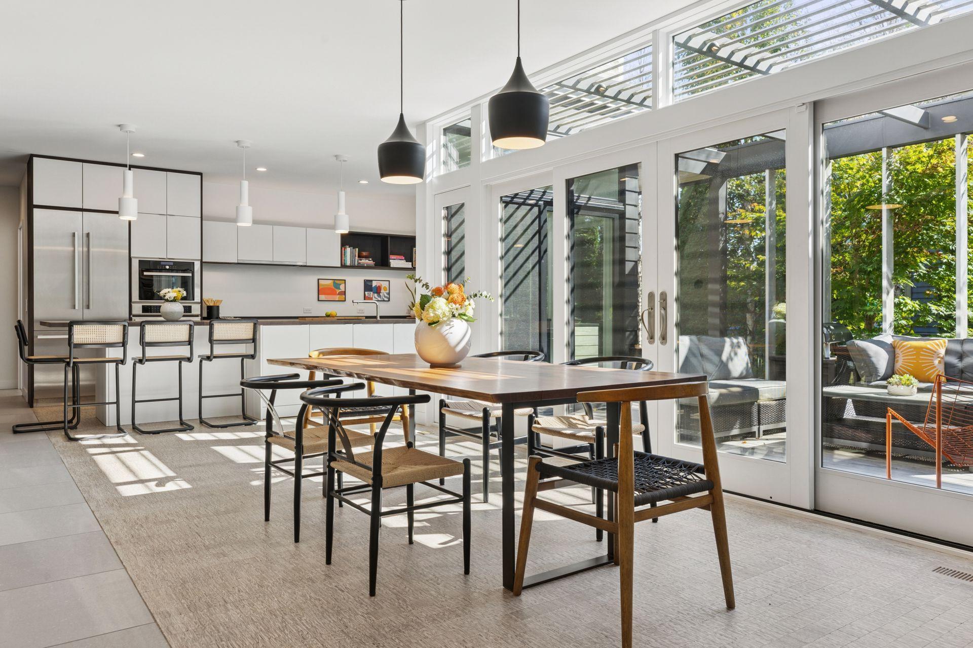 4043 Abbott Avenue S