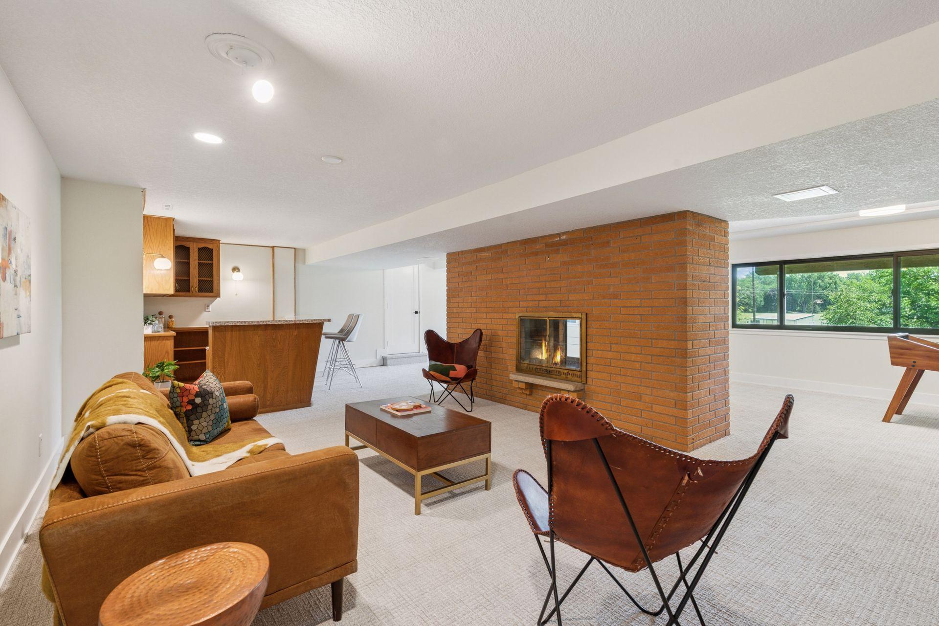 7329 Ridgeway Road
