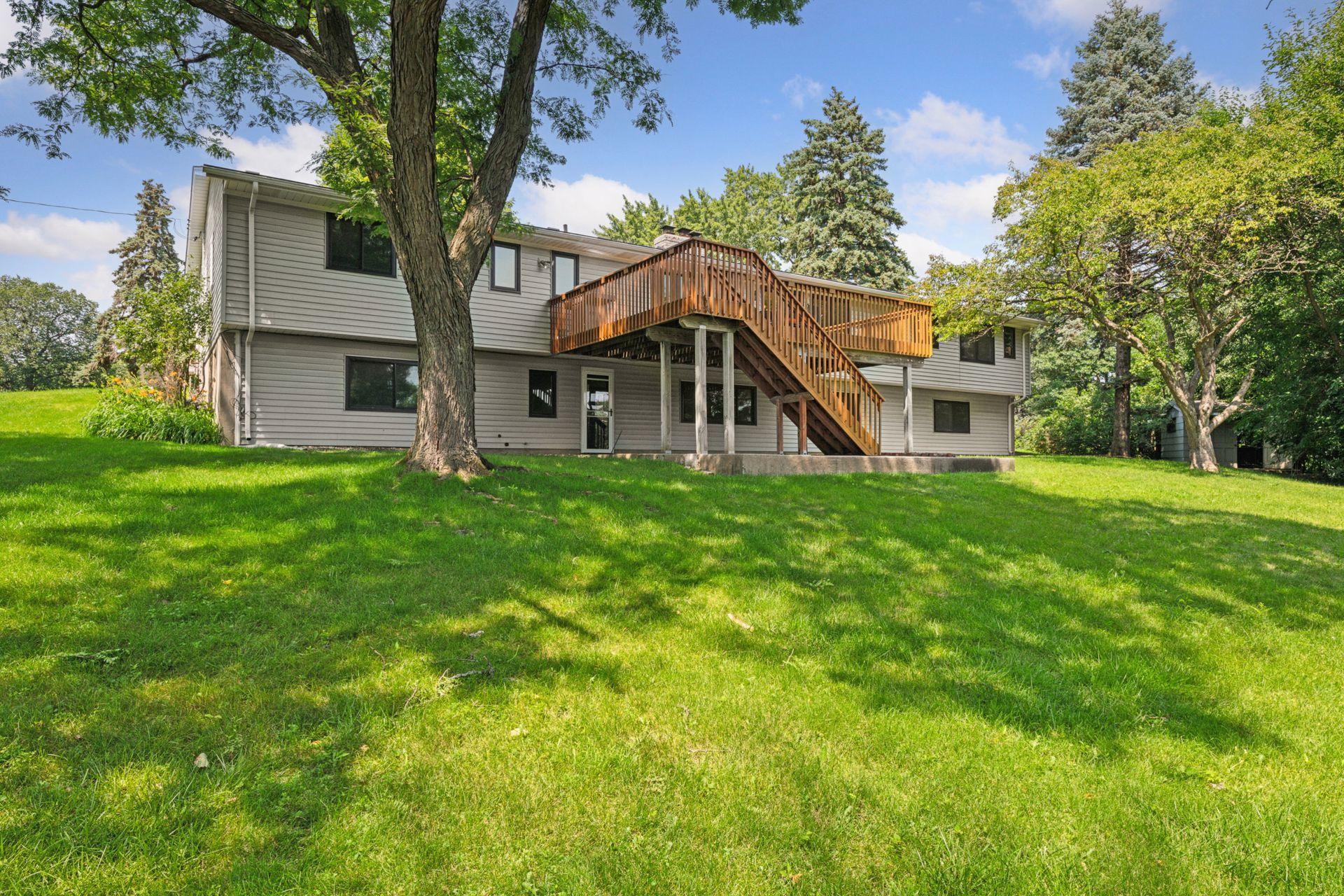 7329 Ridgeway Road