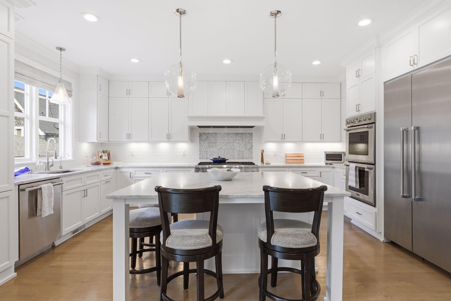 1774 Girard Avenue S