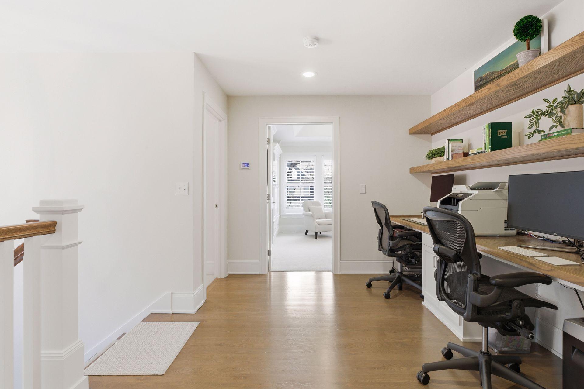 1774 Girard Avenue S