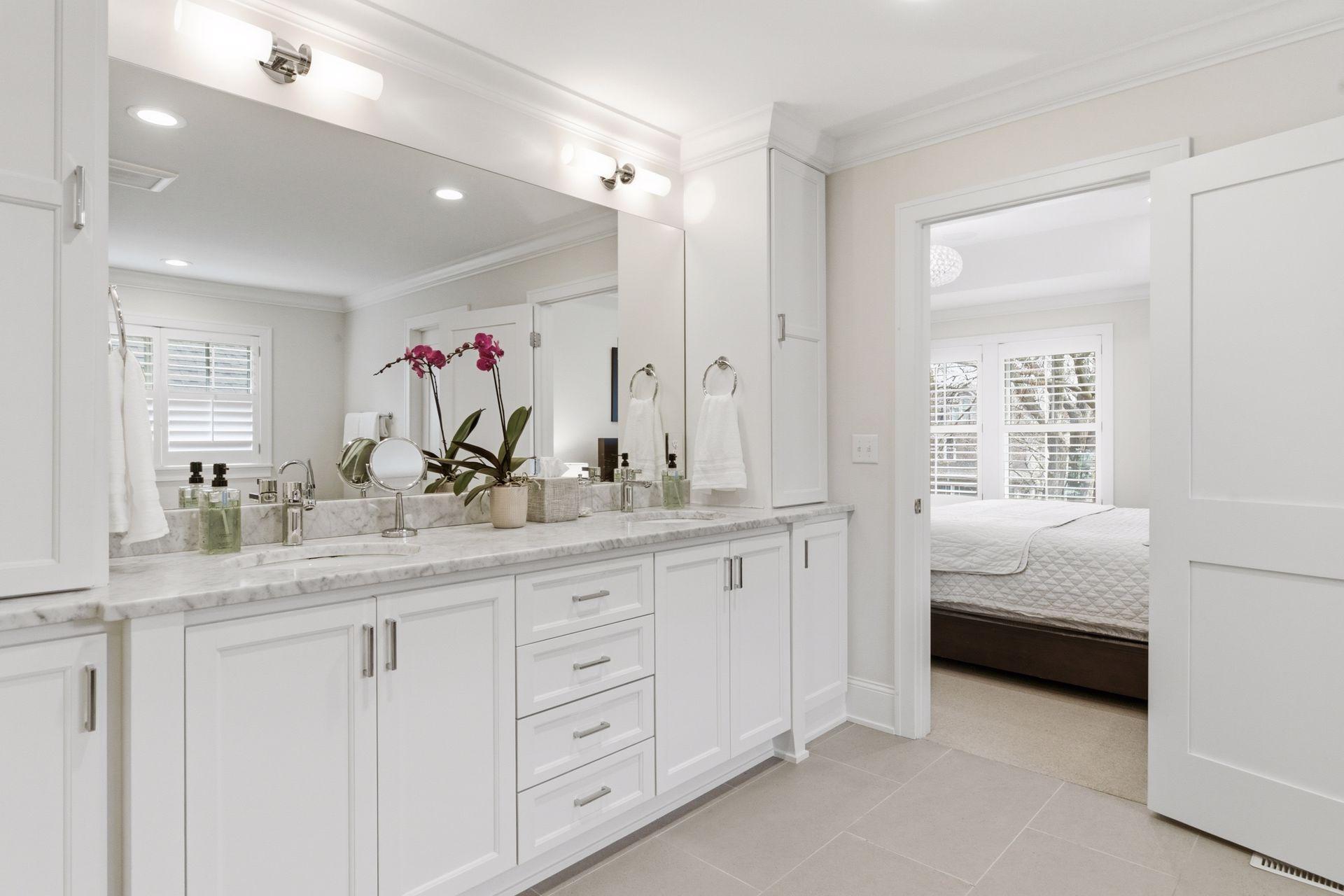 1774 Girard Avenue S