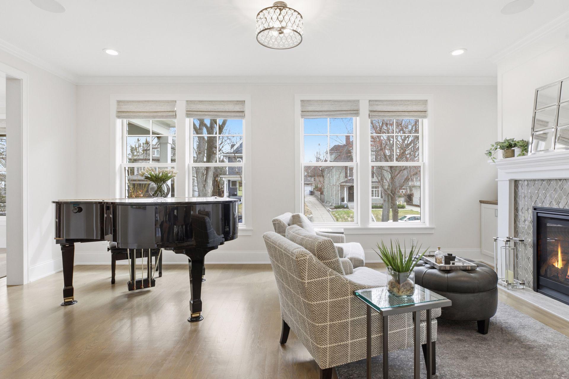 1774 Girard Avenue S