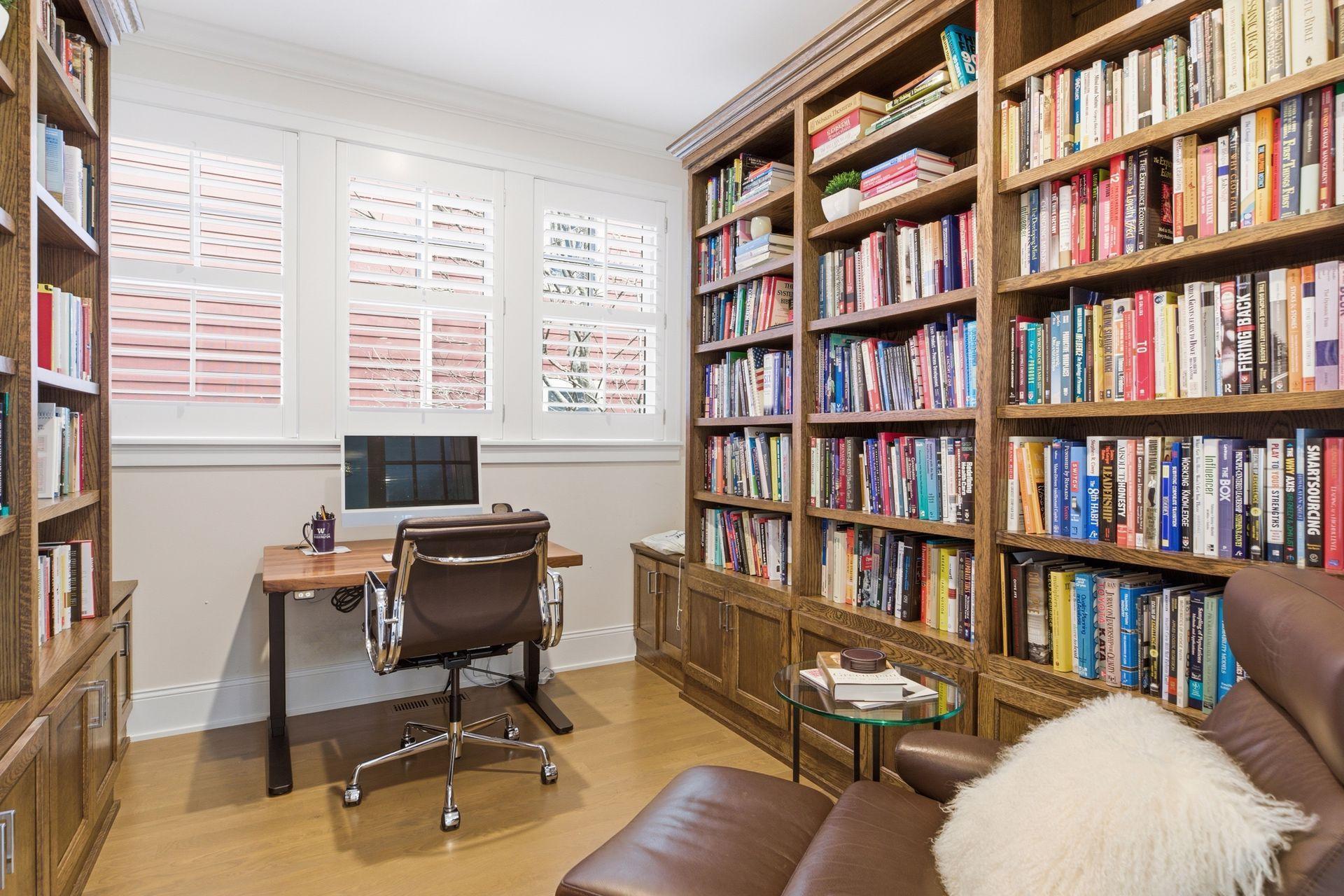 1774 Girard Avenue S