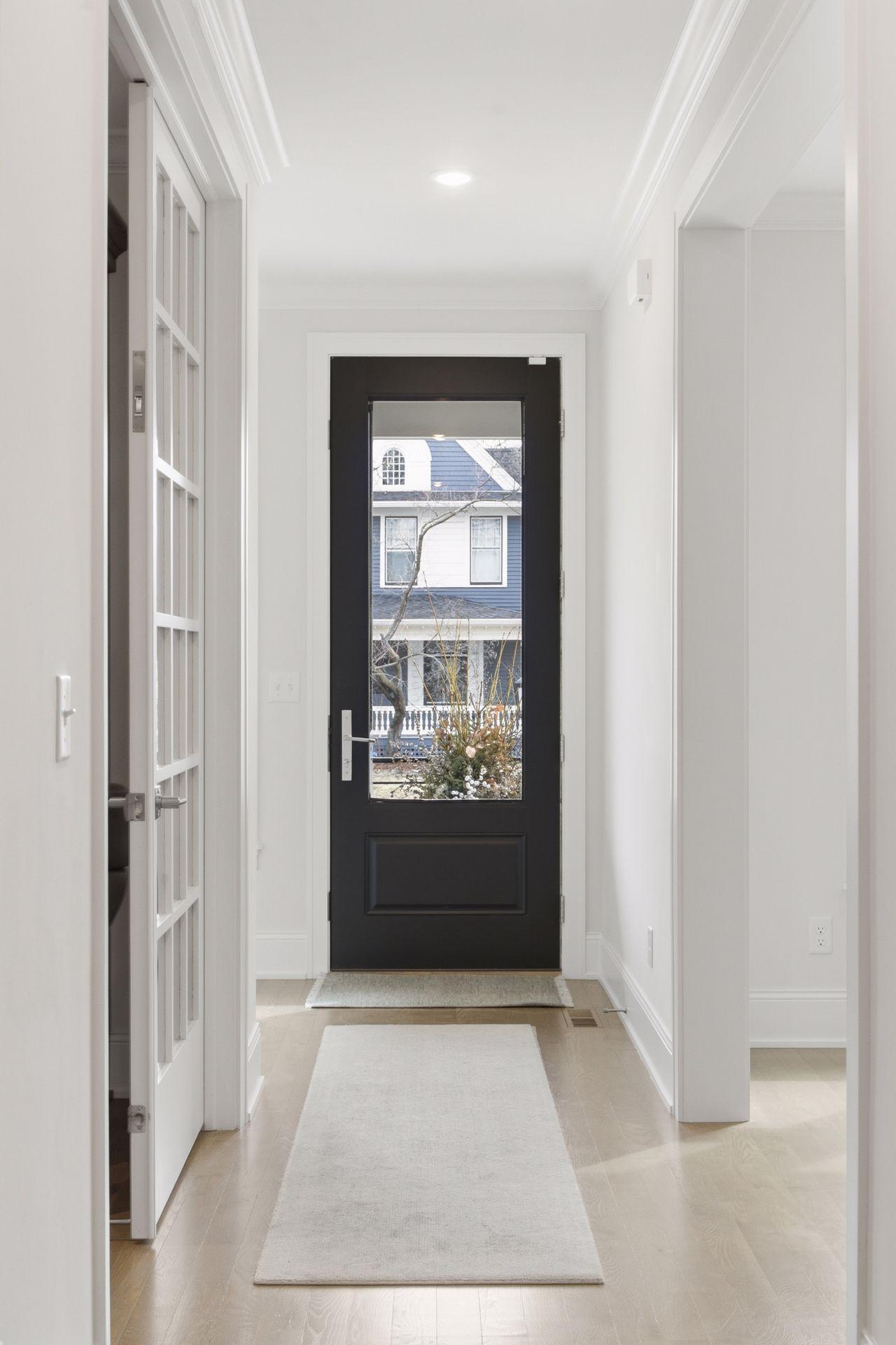 1774 Girard Avenue S