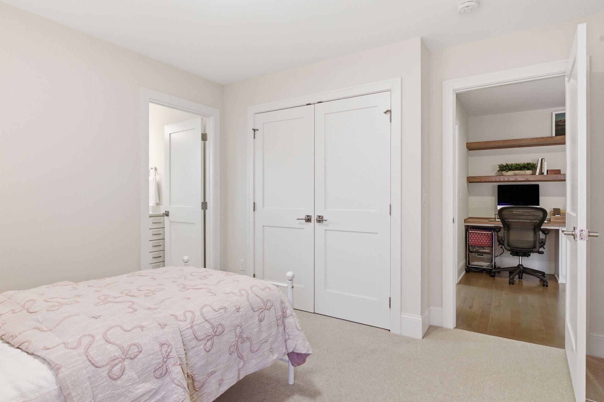 1774 Girard Avenue S