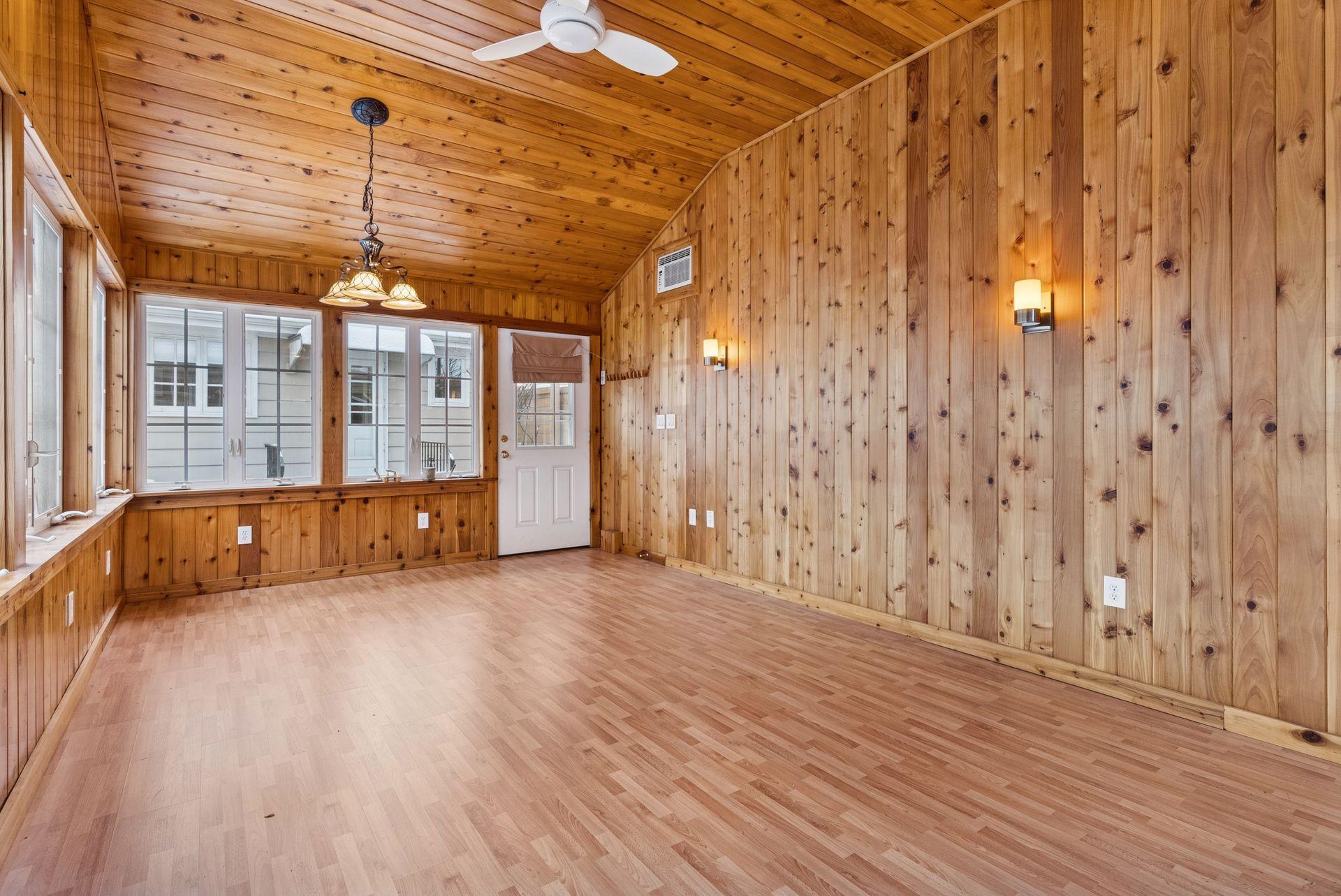 4012 Linden Hills Boulevard