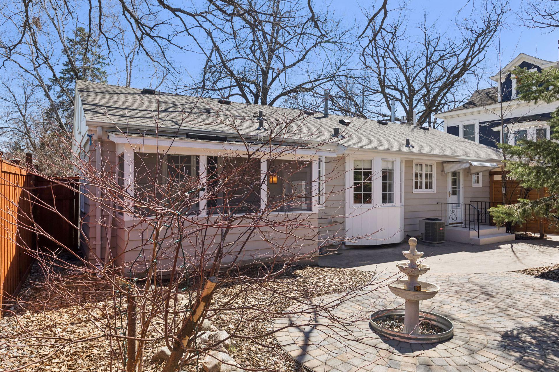 4012 Linden Hills Boulevard