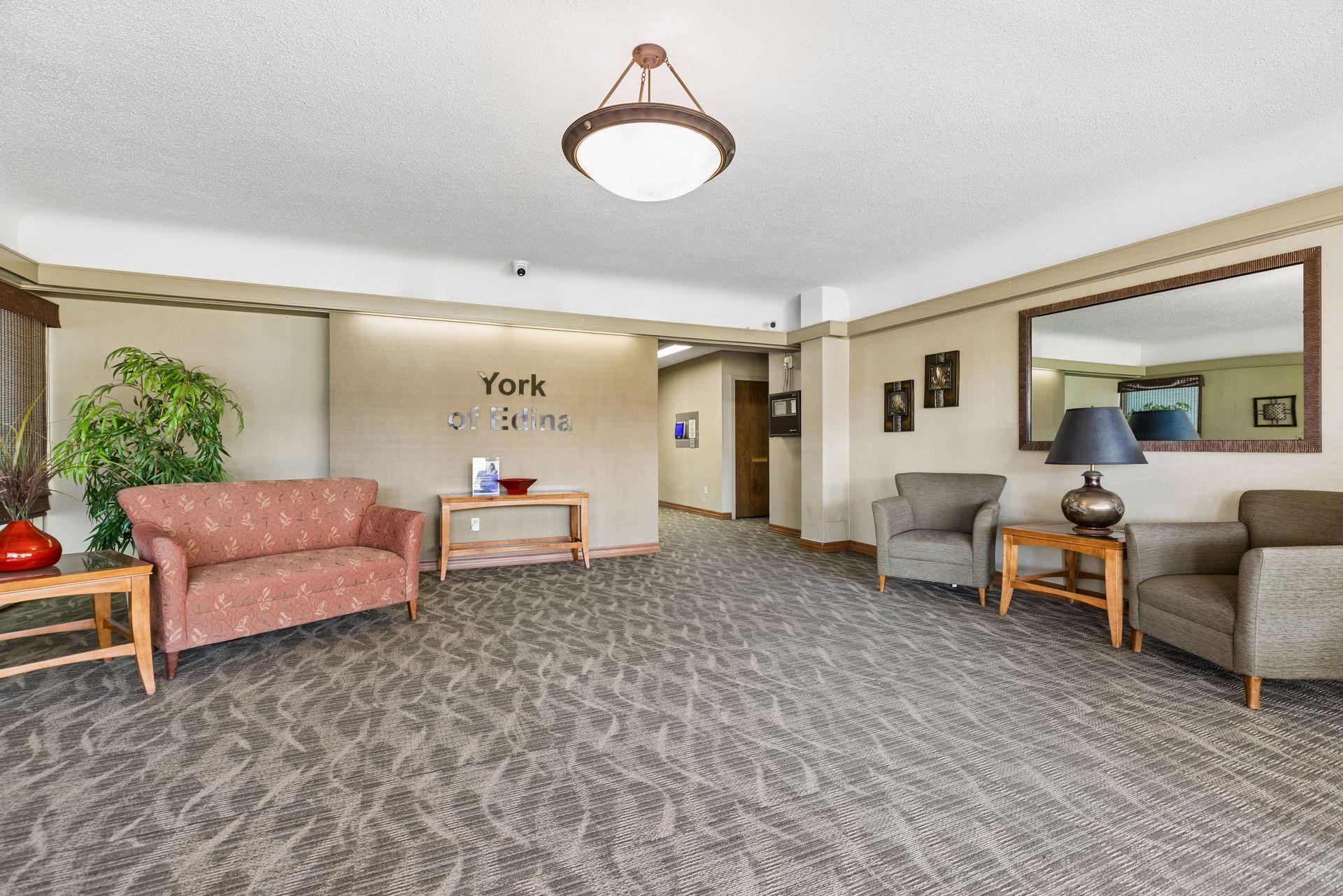 6450 York Avenue S Unit: 510