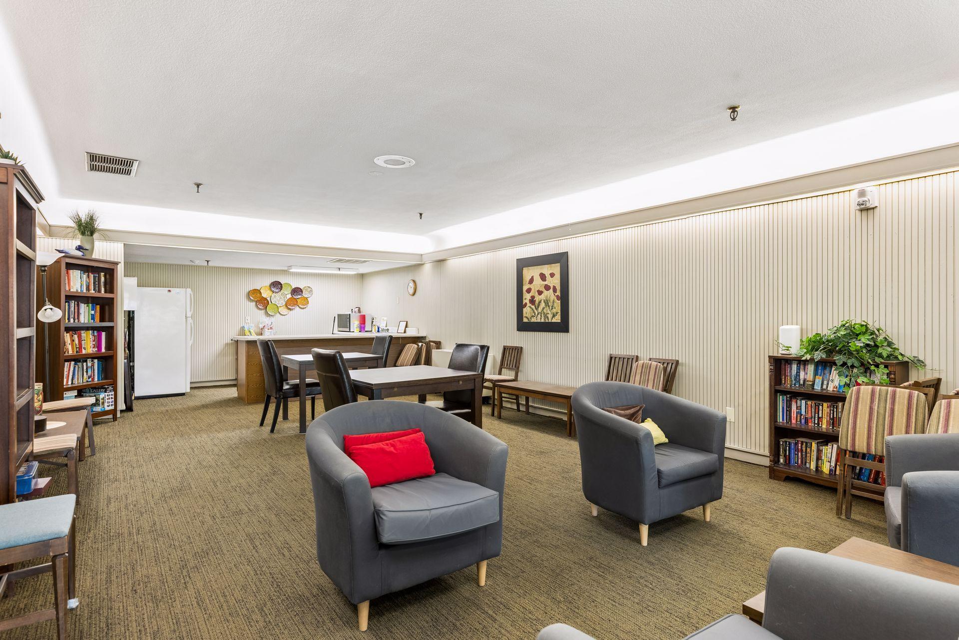 6450 York Avenue S Unit: 510