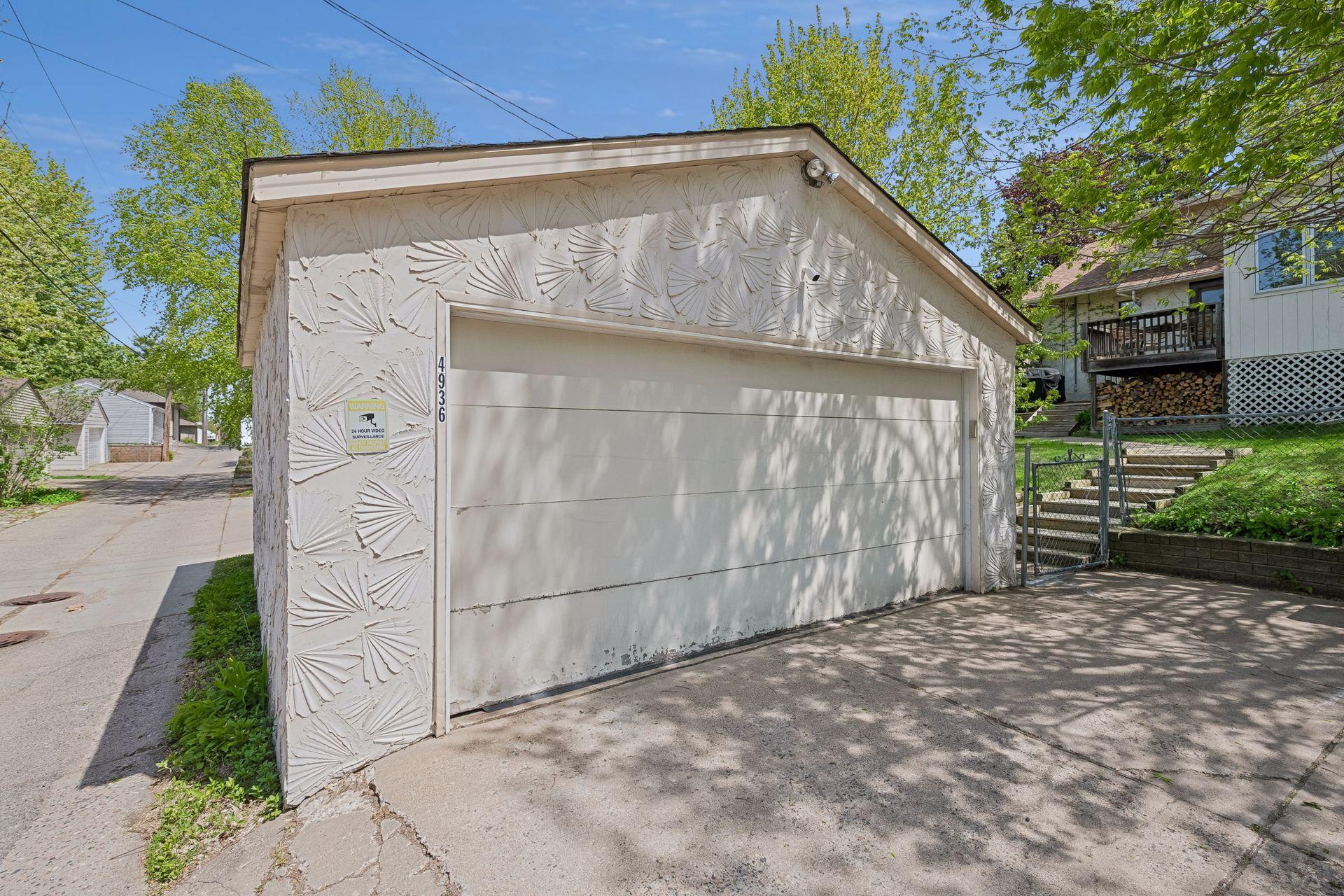 4936 Xerxes Avenue S