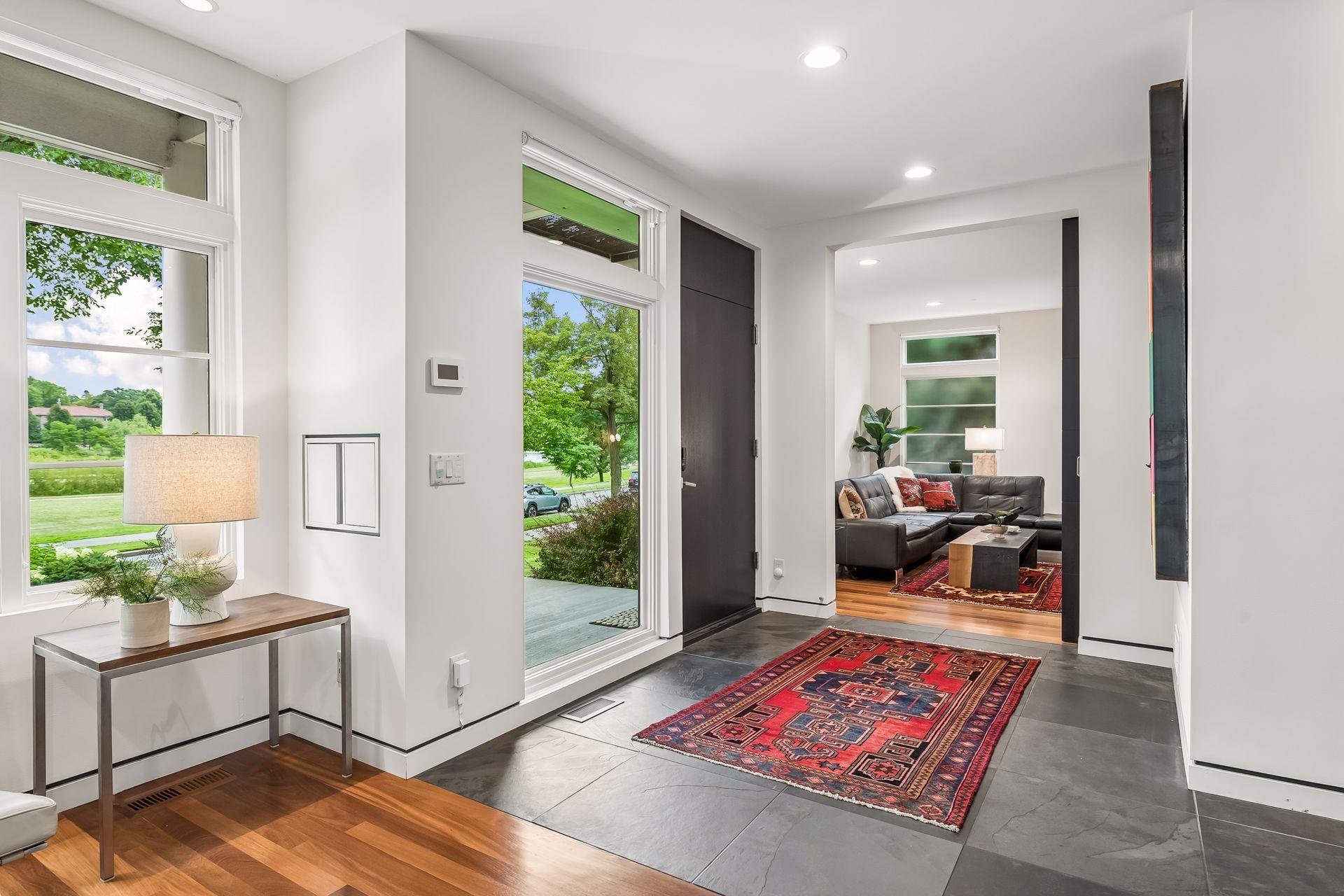 2100 W Lake Of The Isles Parkway