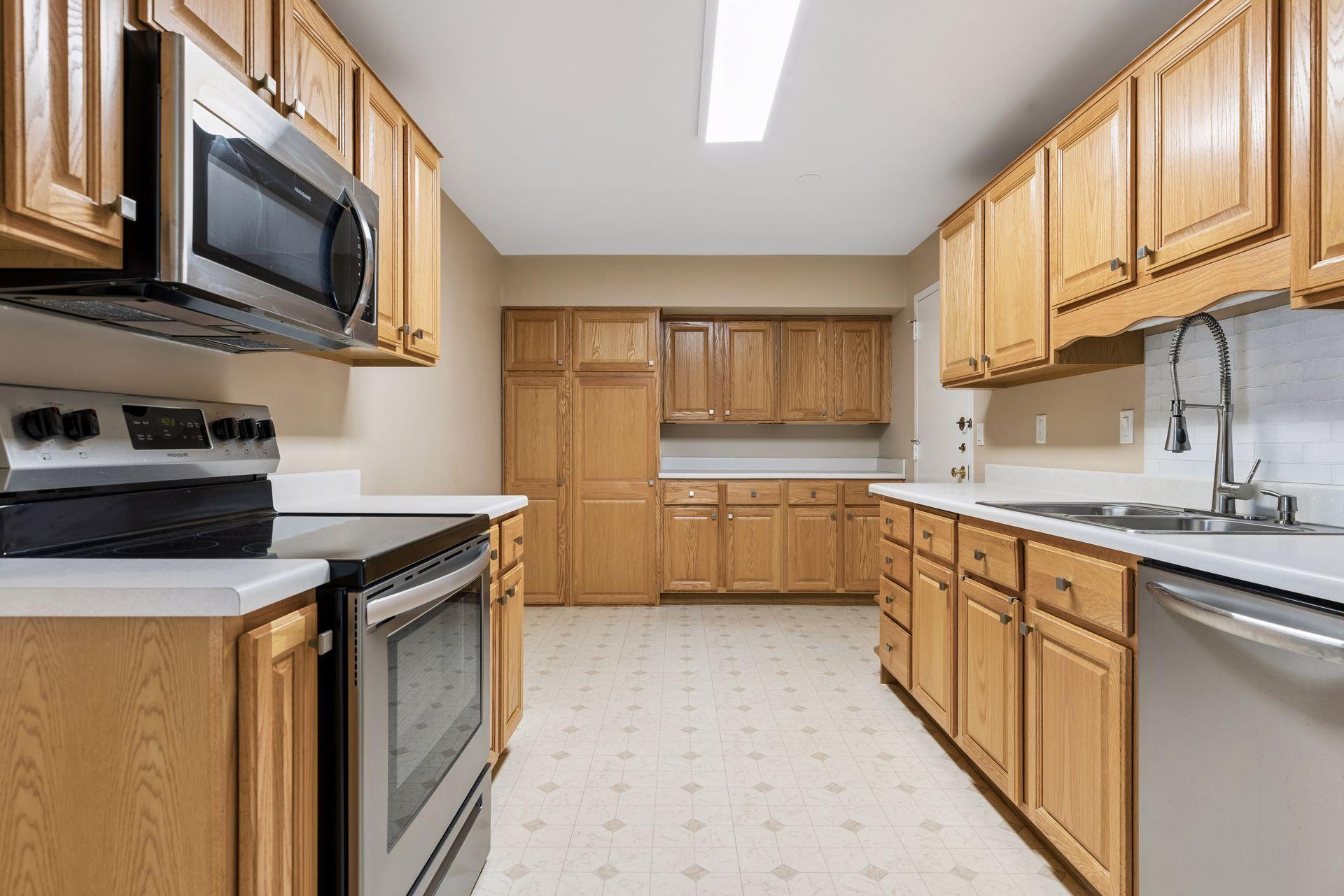 6450 York Avenue S Unit: 510