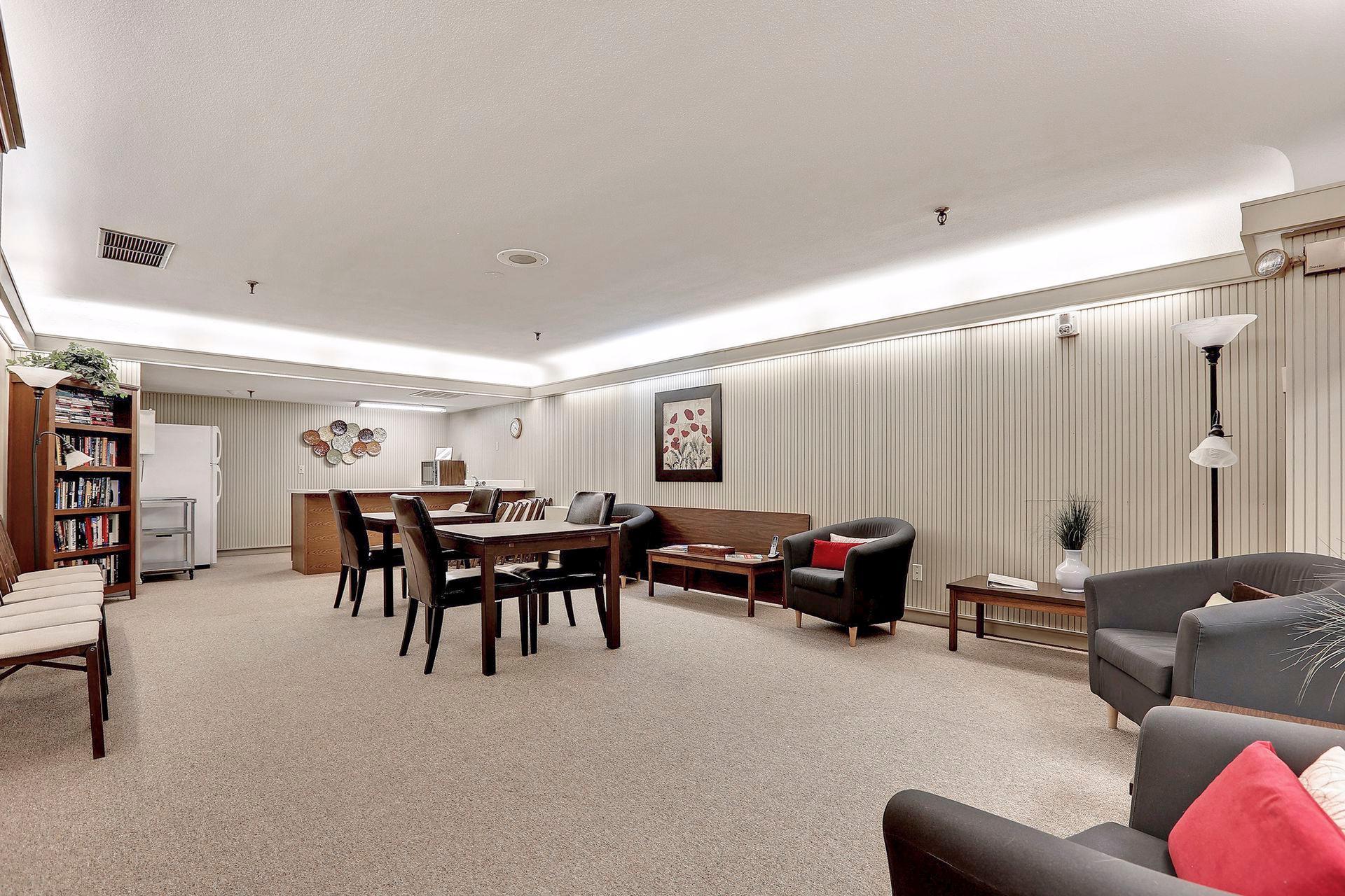 6450 York Avenue S Unit: 510