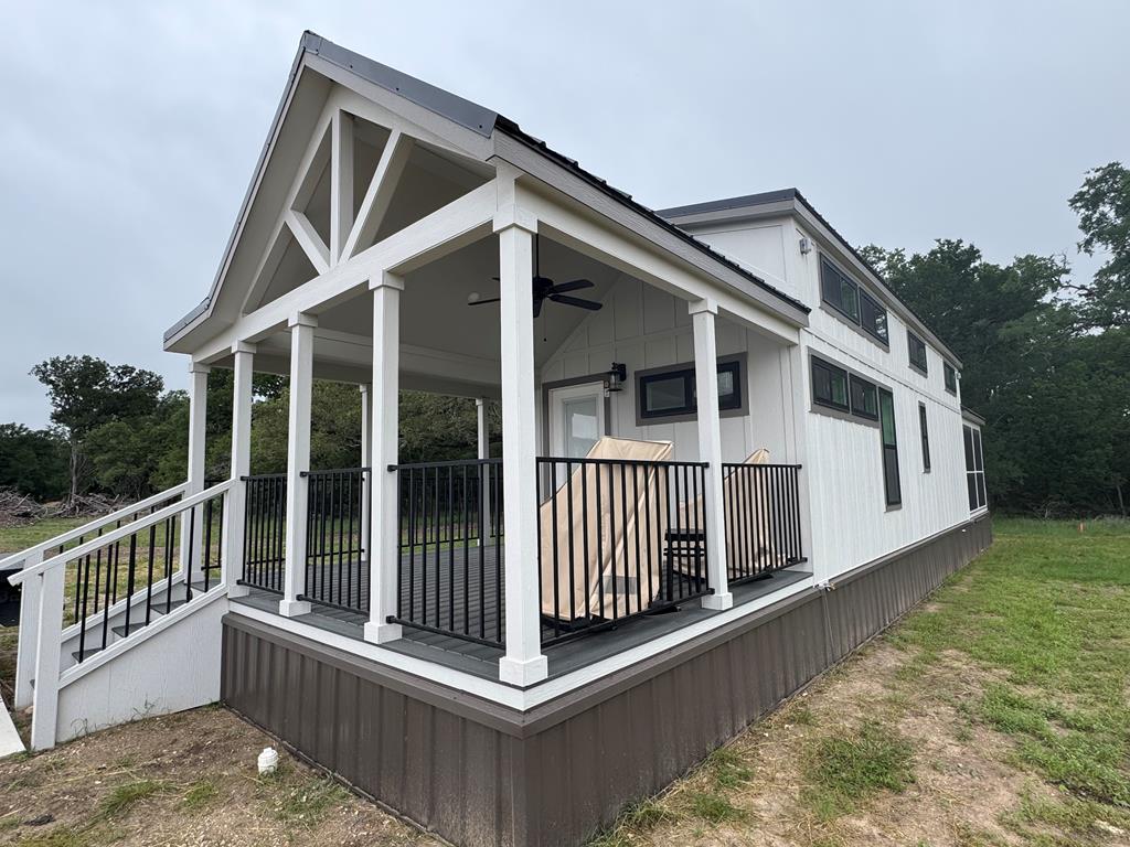 11515 E US Hwy 290 # 94