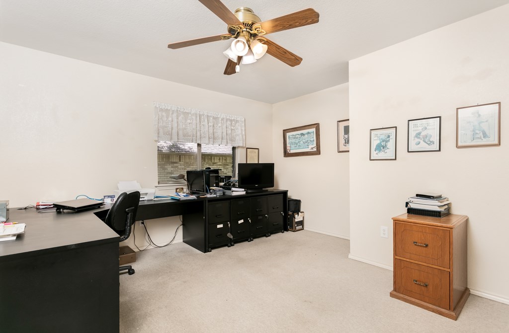 306 Heritage Hills Dr