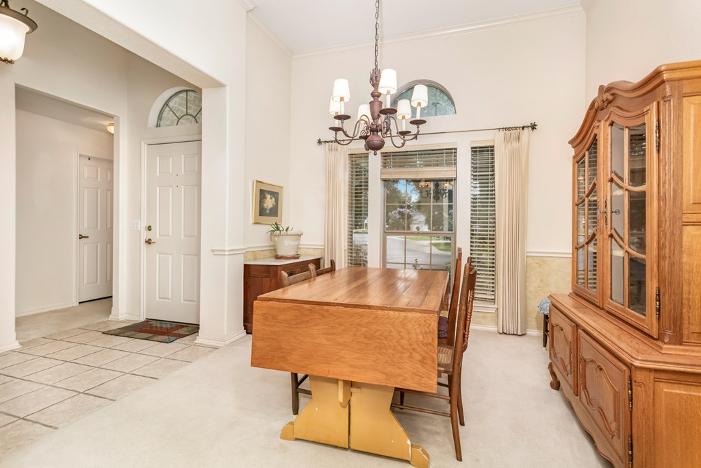 306 Heritage Hills Dr