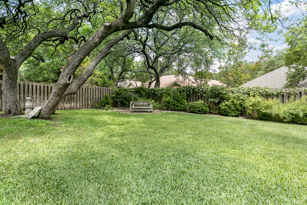 306 Heritage Hills Dr