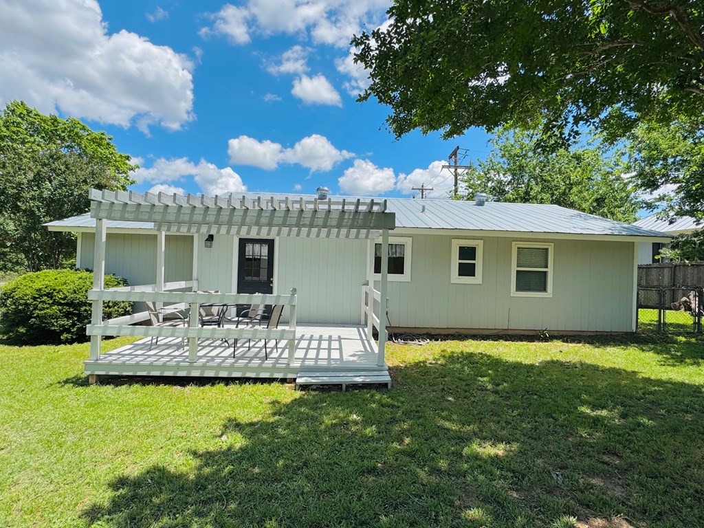 518 Santa Rosa