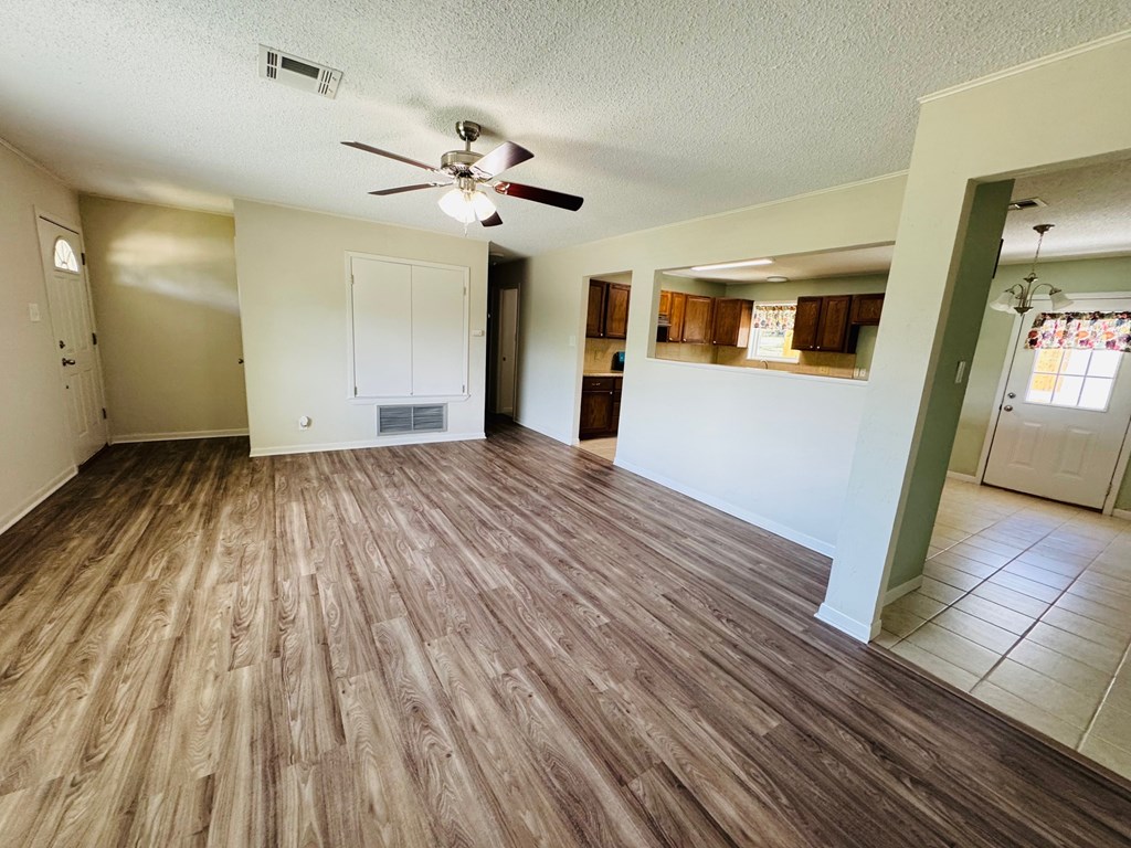 518 Santa Rosa
