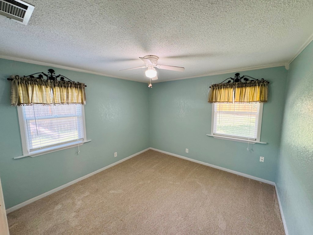 518 Santa Rosa