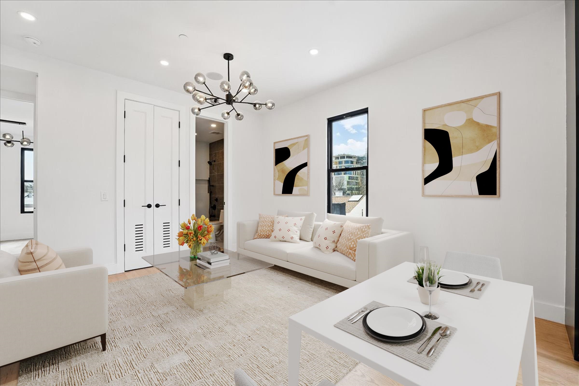 347 PAVONIA AVE Unit: 4