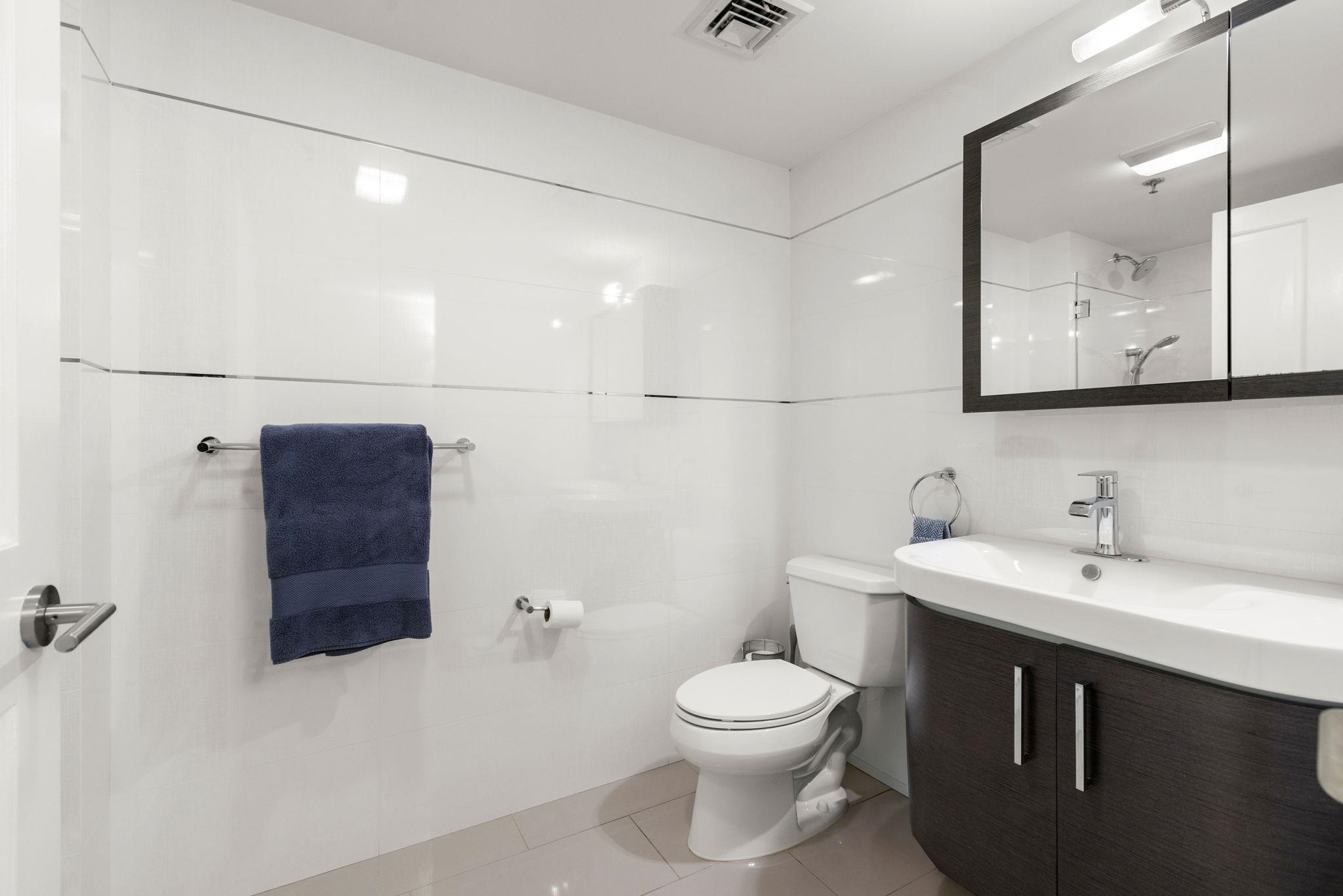 150 14TH ST Unit: 201