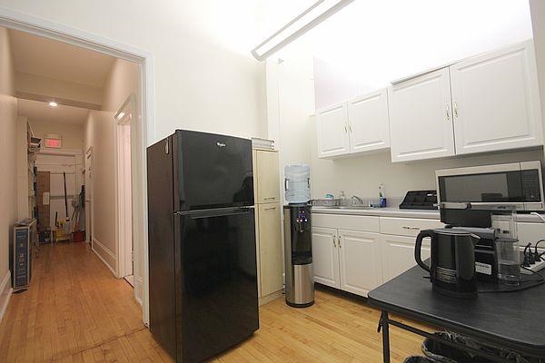 66 HUDSON ST Unit: 1