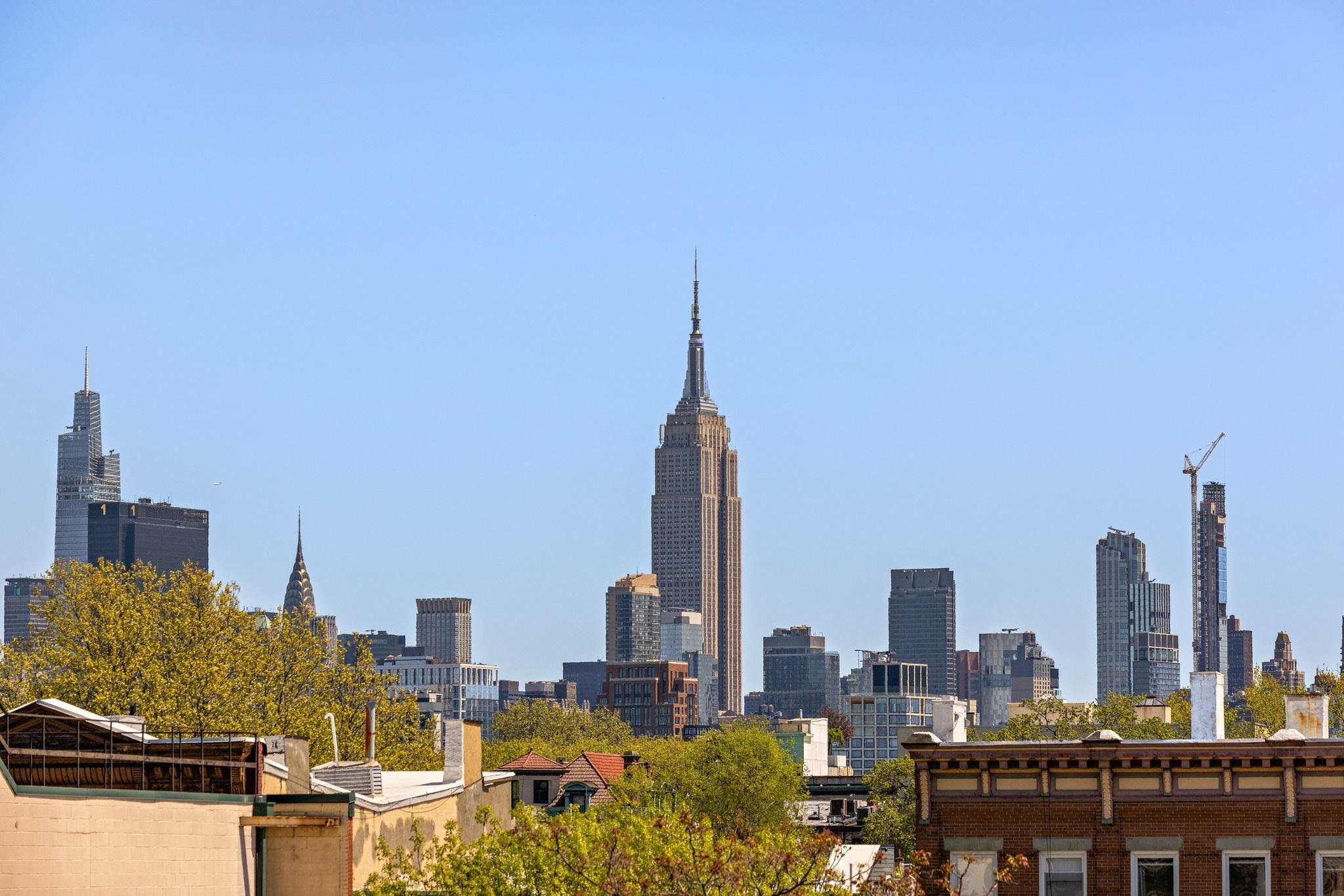 906 PARK AVE Unit: 3