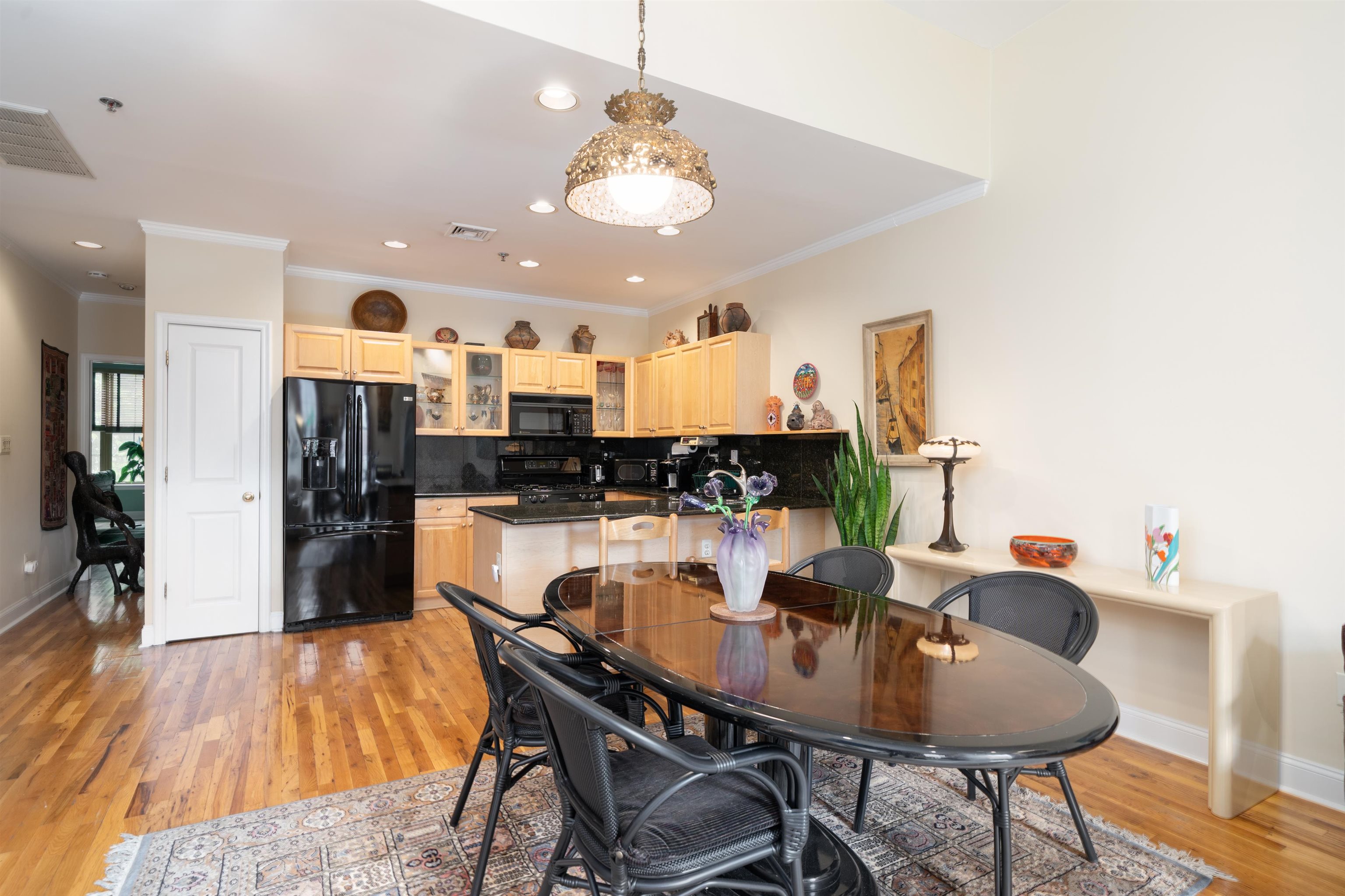 101 PARK AVE Unit: 3A