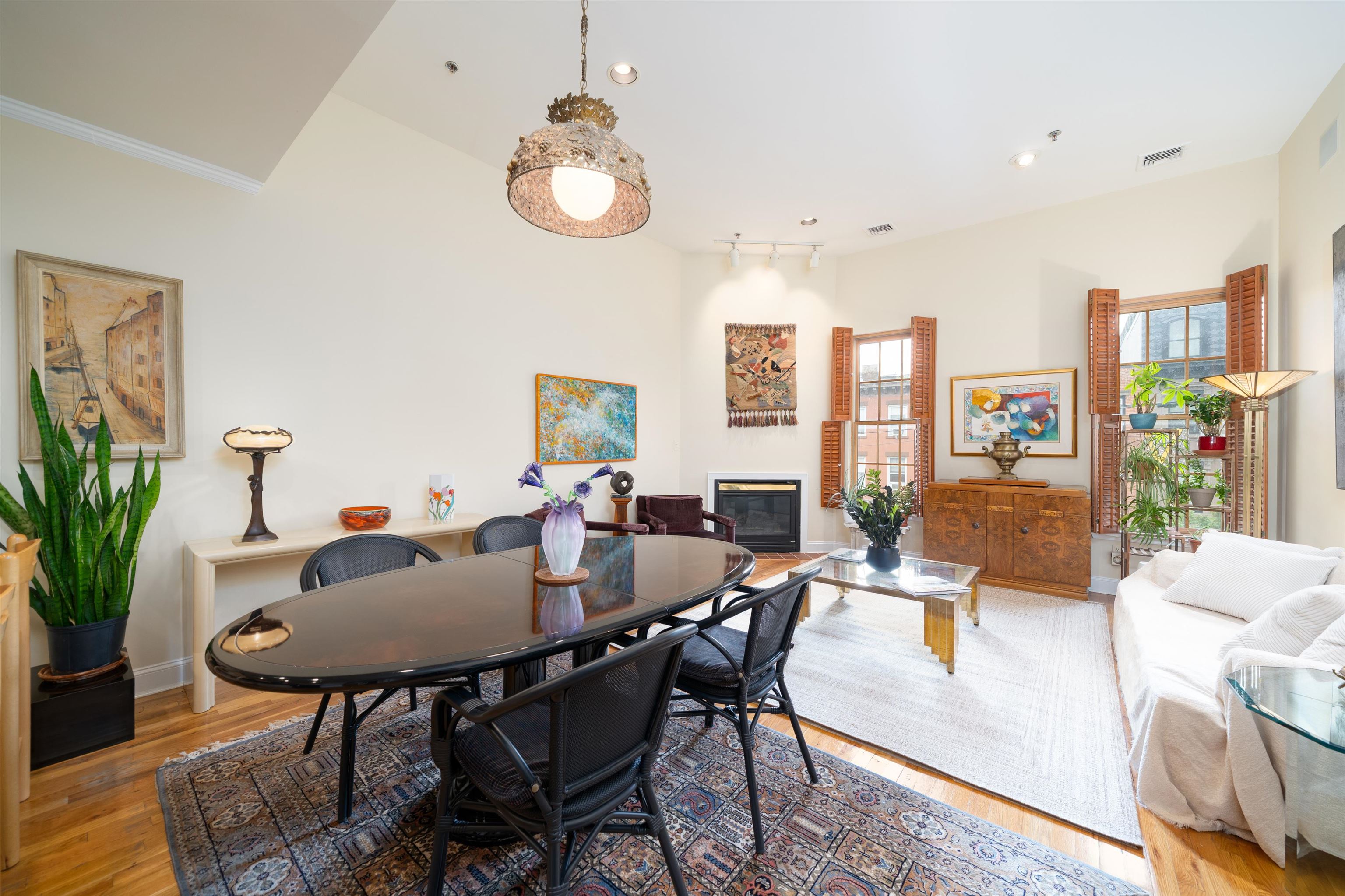 101 PARK AVE Unit: 3A