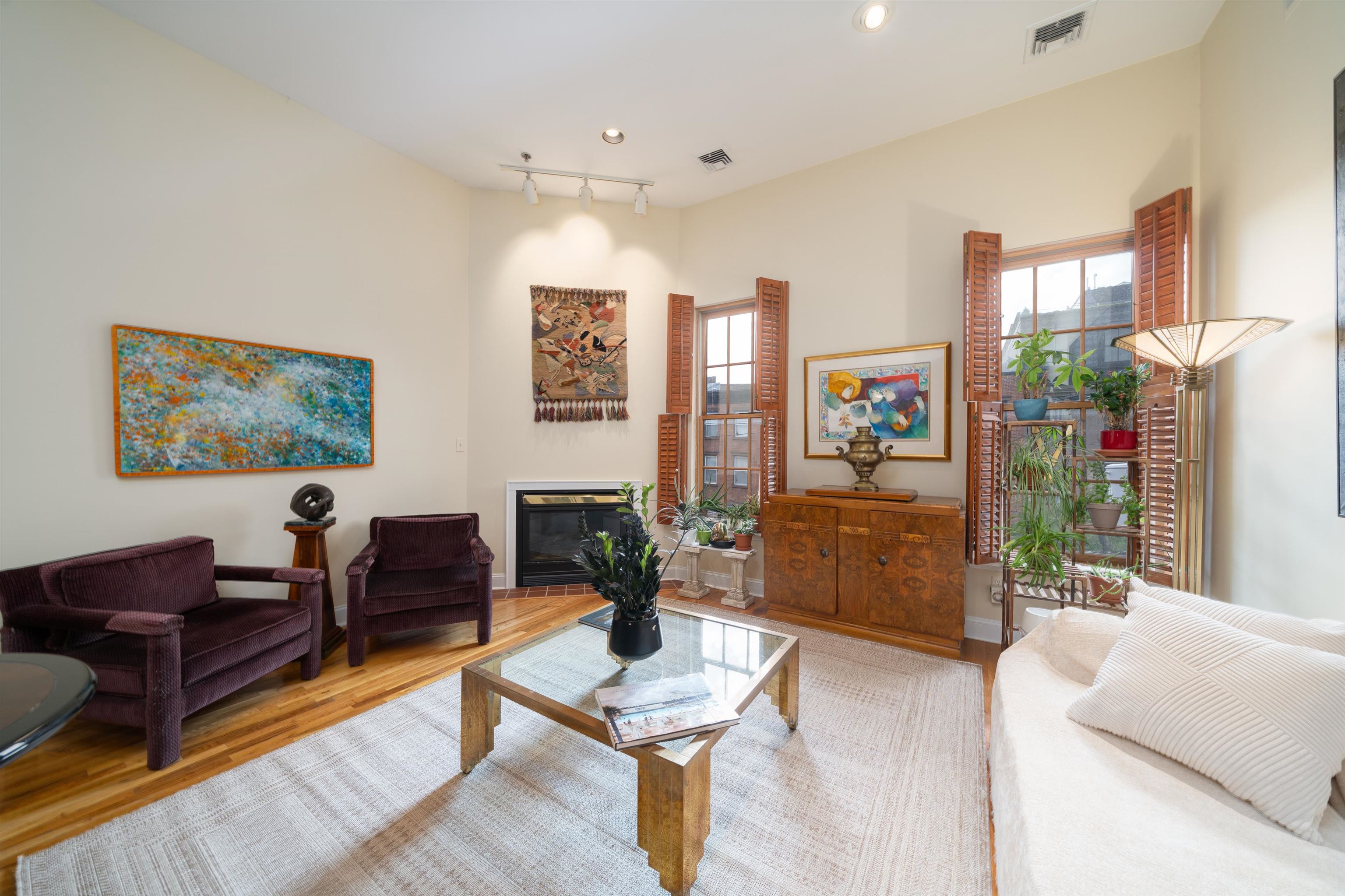 101 PARK AVE Unit: 3A