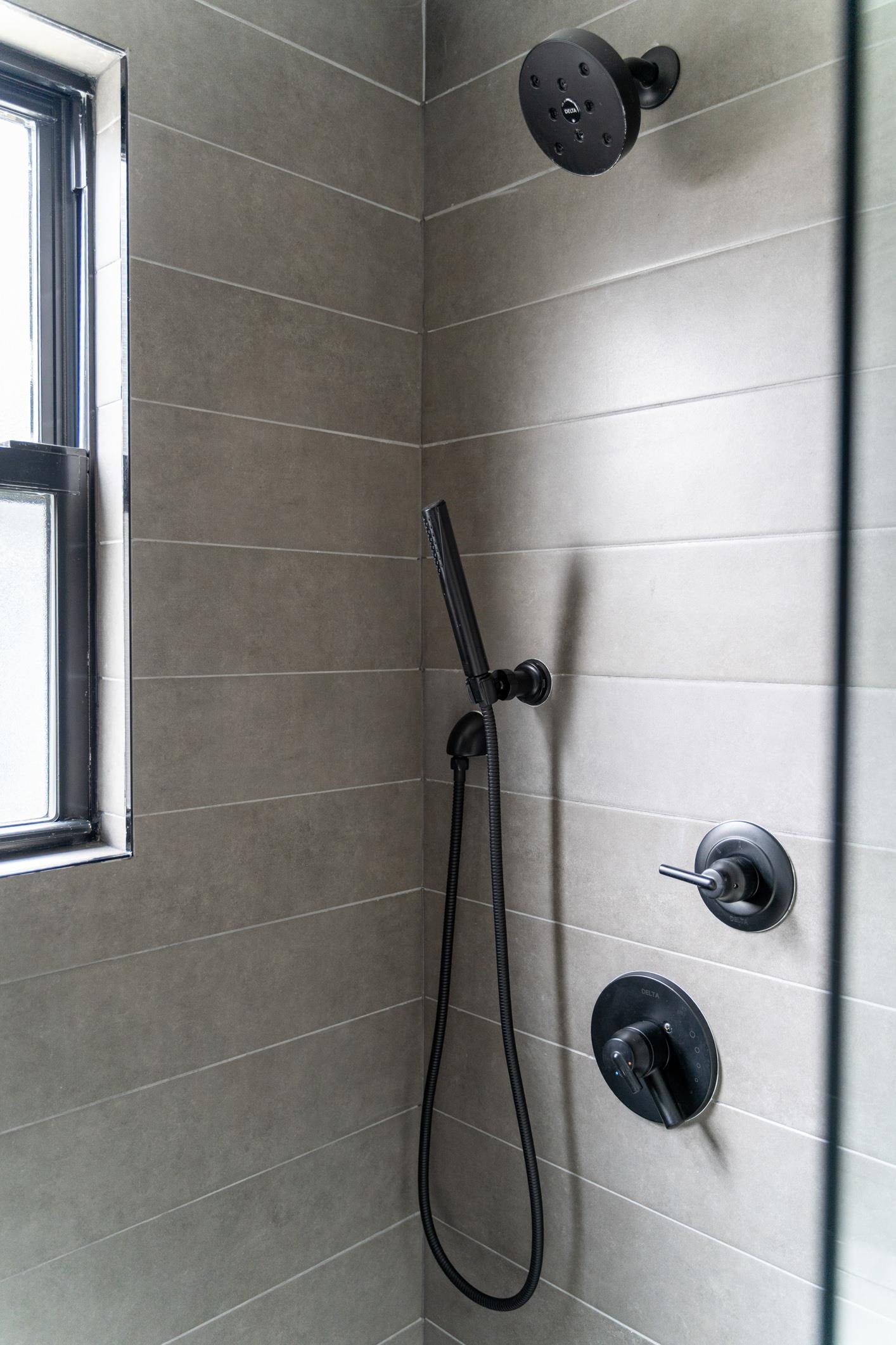 347 PAVONIA AVE Unit: 1