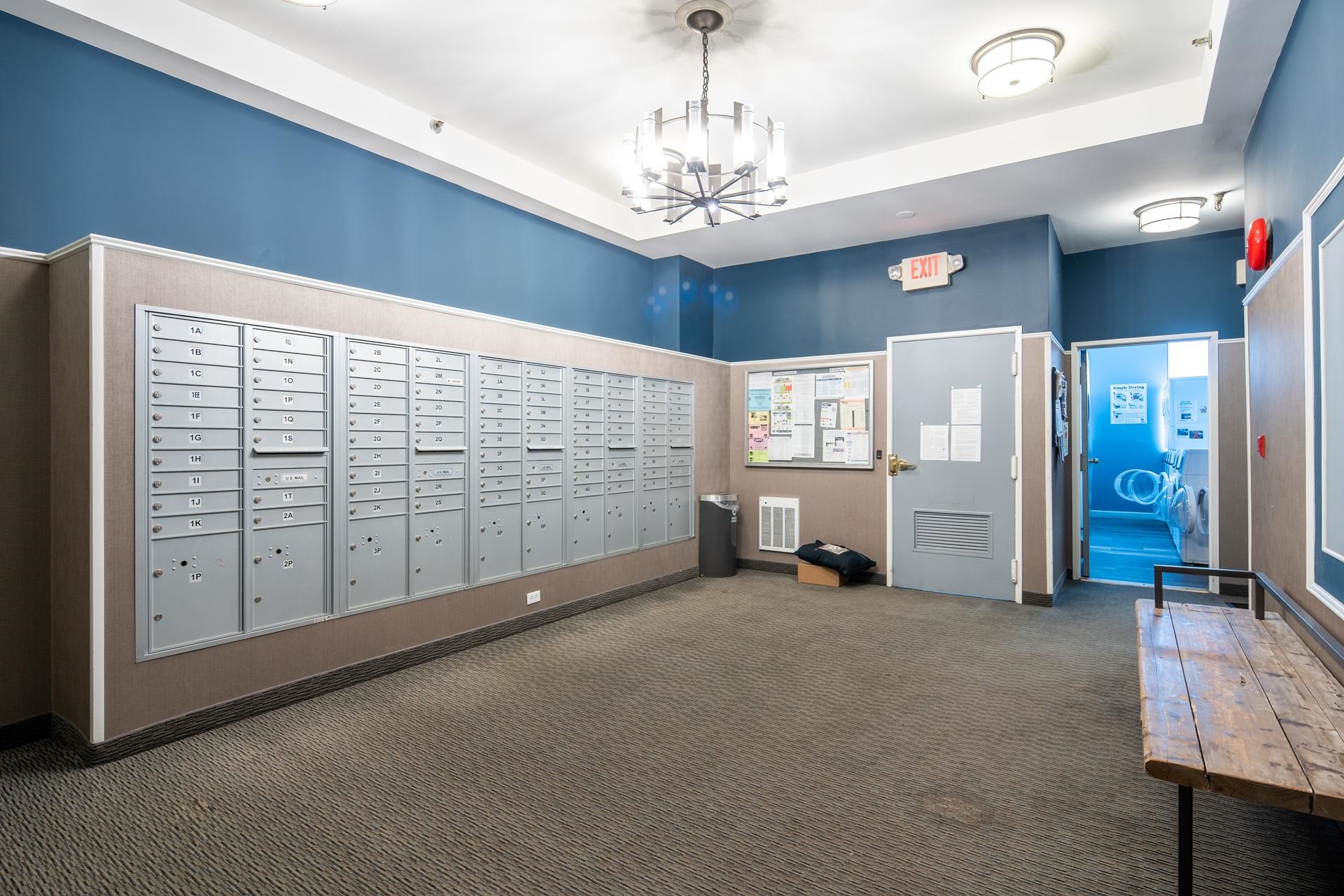 264 9TH ST Unit: 1c