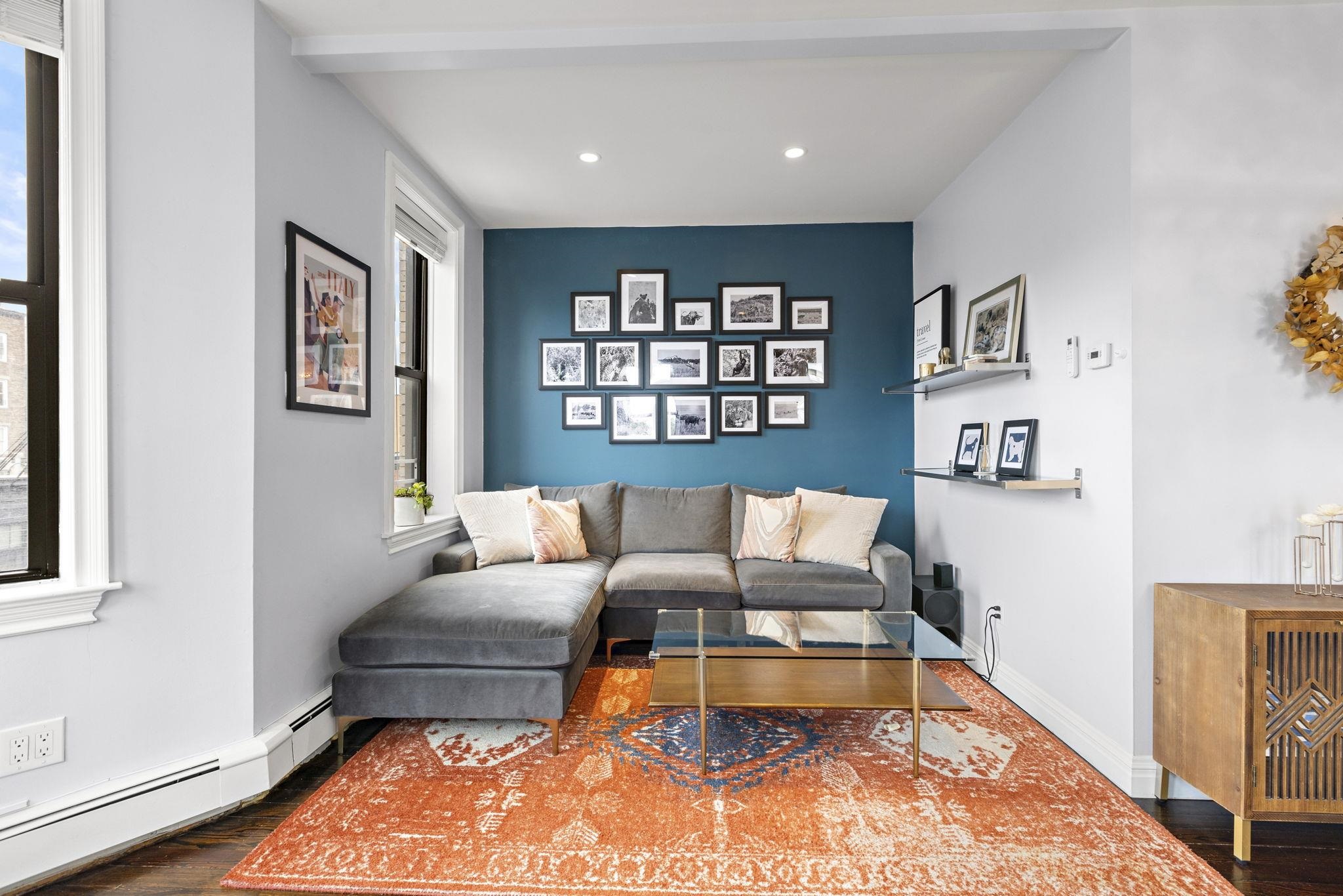 338 BLOOMFIELD ST Unit: 3